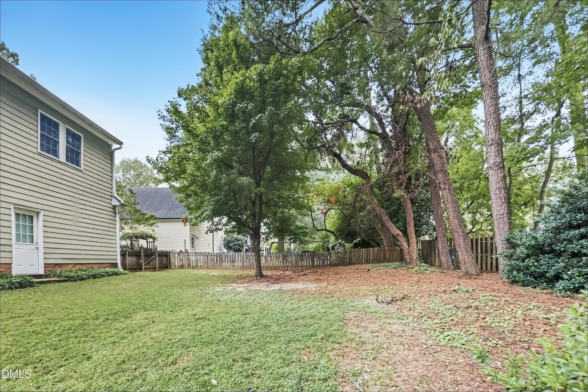 23_Back_Yard-01 - 1808 Thorpshire Drive, Raleigh, NC 27615