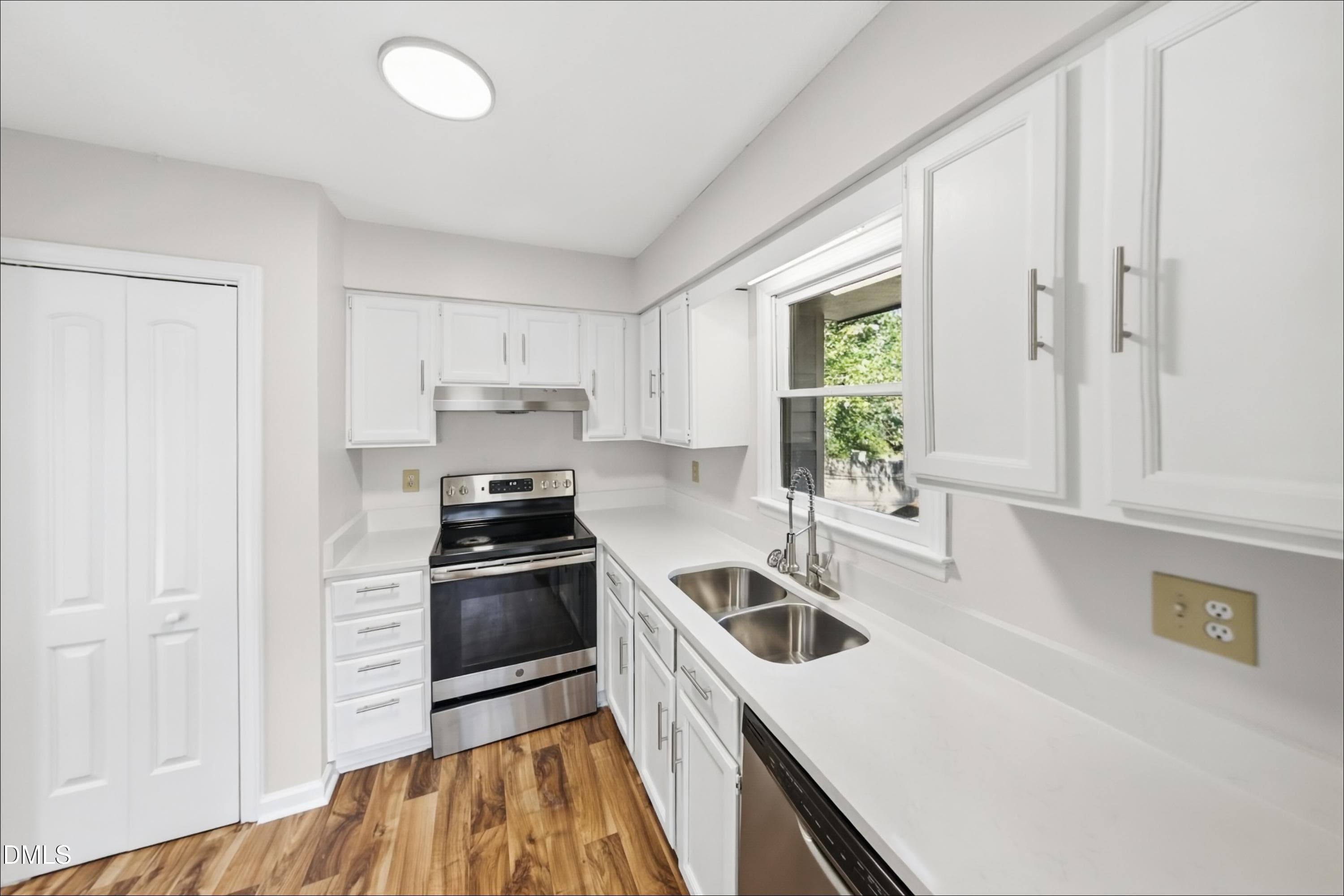 05_Kitchen-01 - 3601 Iron Sight Court, Raleigh, NC 27616
