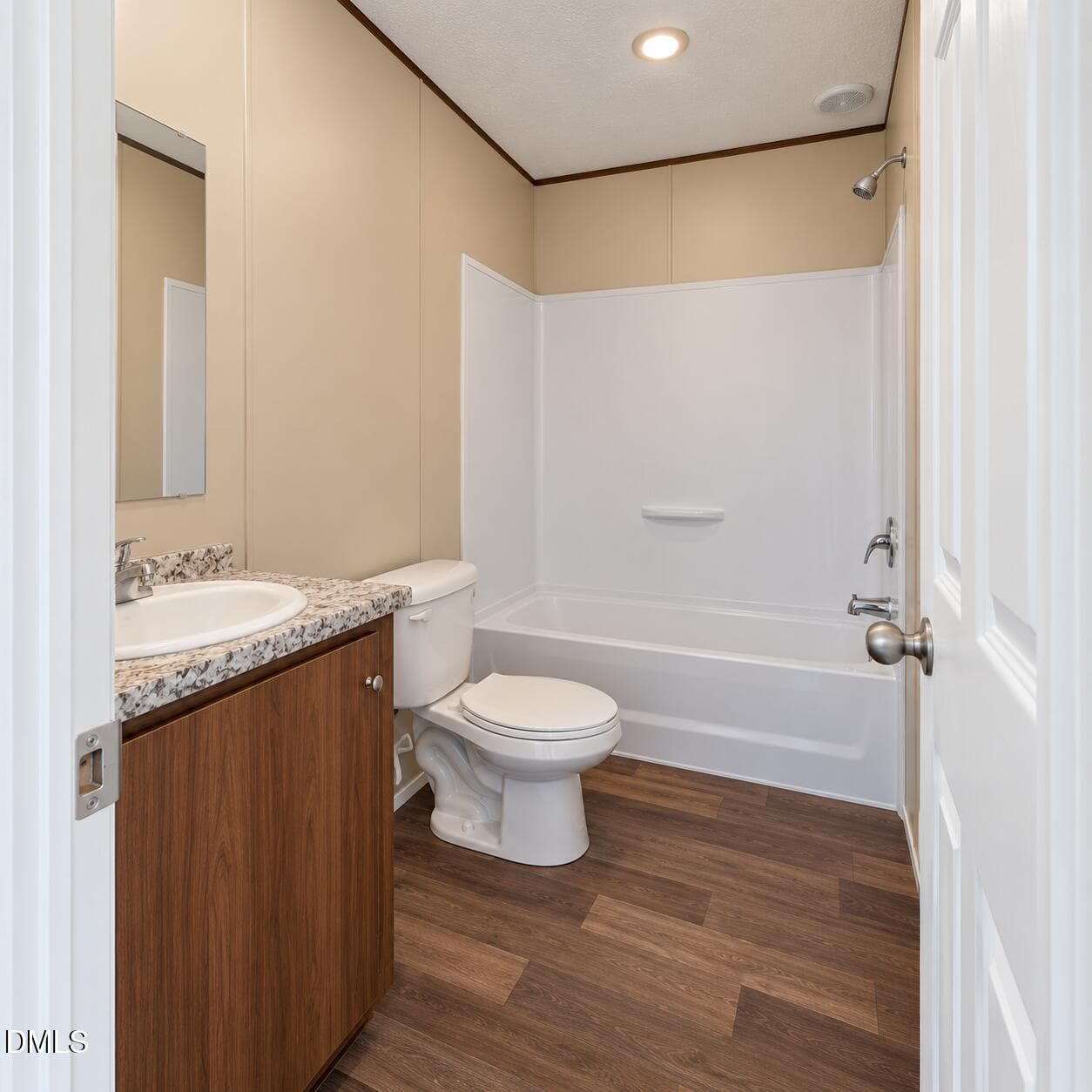 Guest/2nd Bathroom - 7194 Race Track Road, Castalia, NC 27816, Castalia