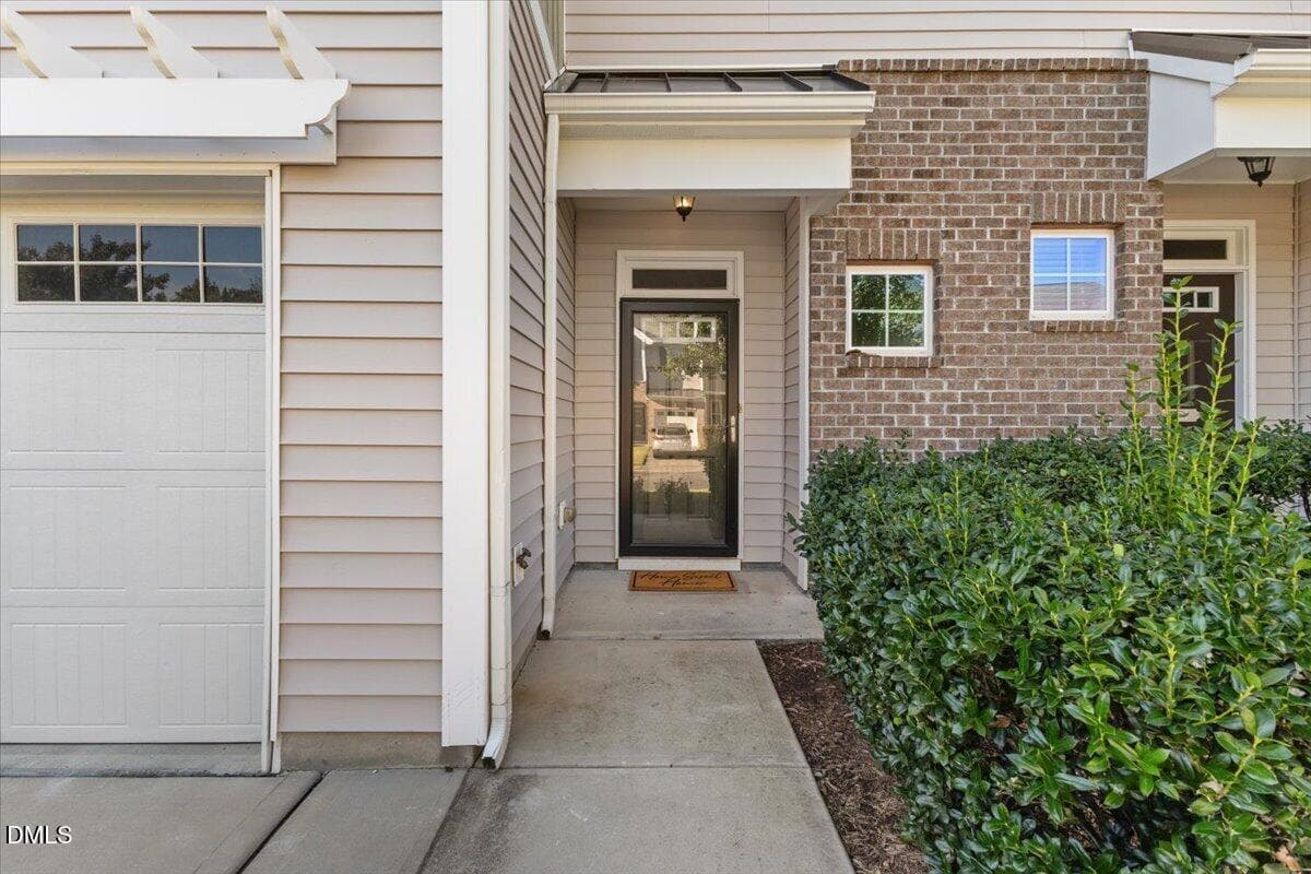 06-7209 Ladbrooke St - 7209 Ladbrooke Street, Raleigh, NC 27617
