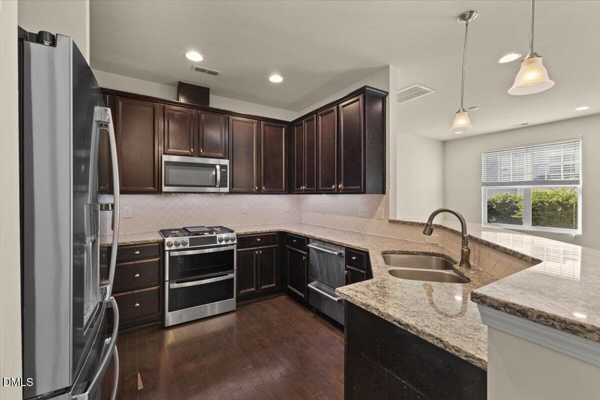 12-7209 Ladbrooke St - 7209 Ladbrooke Street, Raleigh, NC 27617
