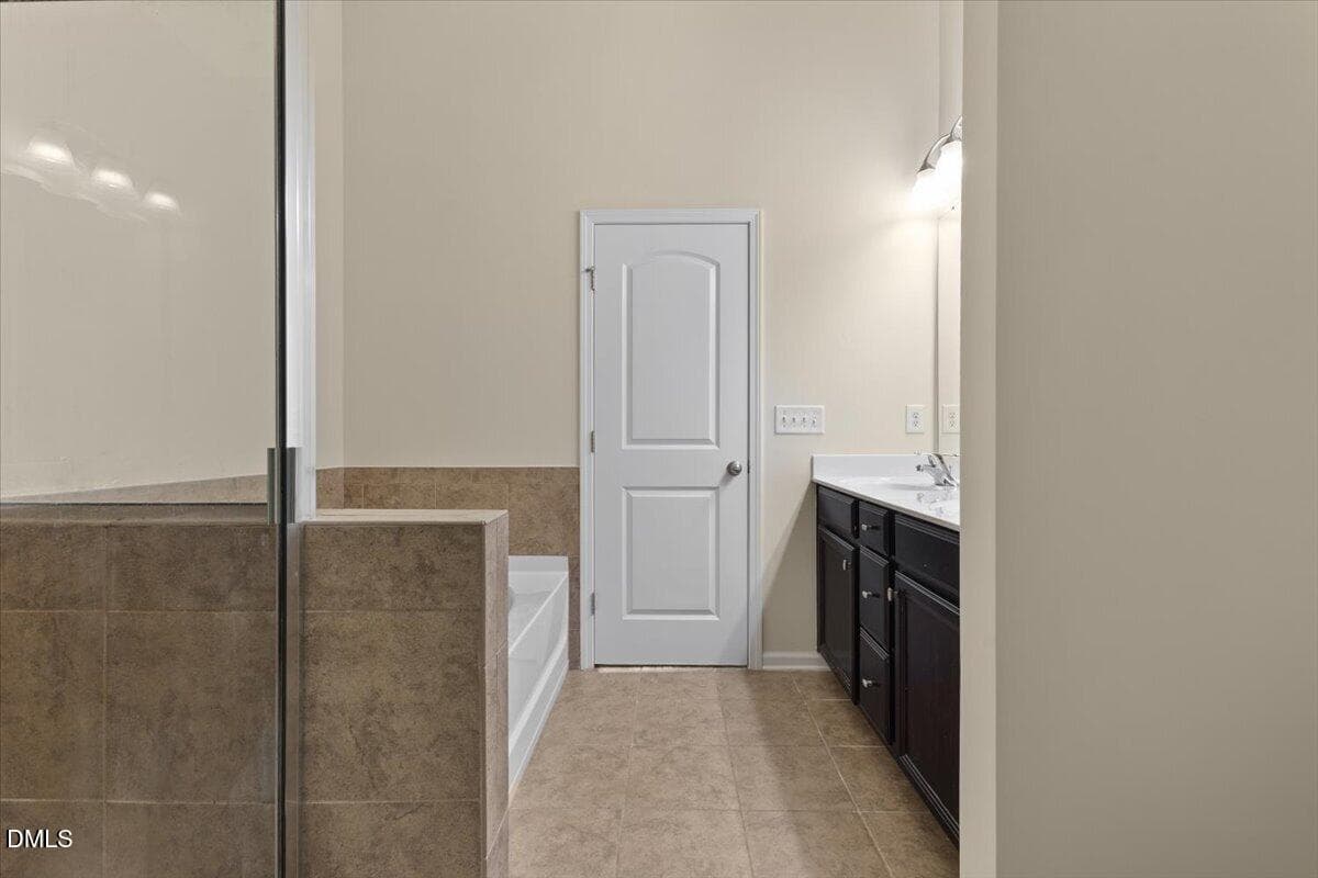 39-7209 Ladbrooke St - 7209 Ladbrooke Street, Raleigh, NC 27617