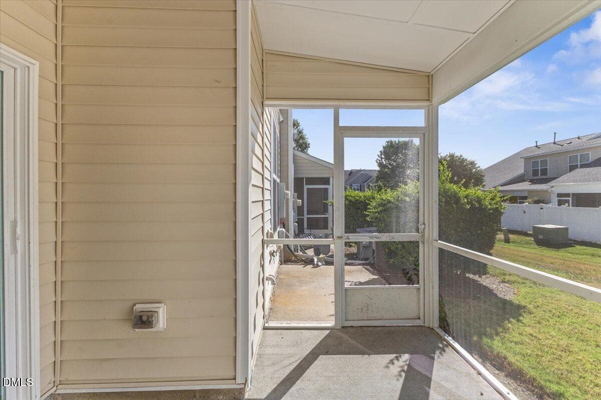 47-7209 Ladbrooke St - 7209 Ladbrooke Street, Raleigh, NC 27617