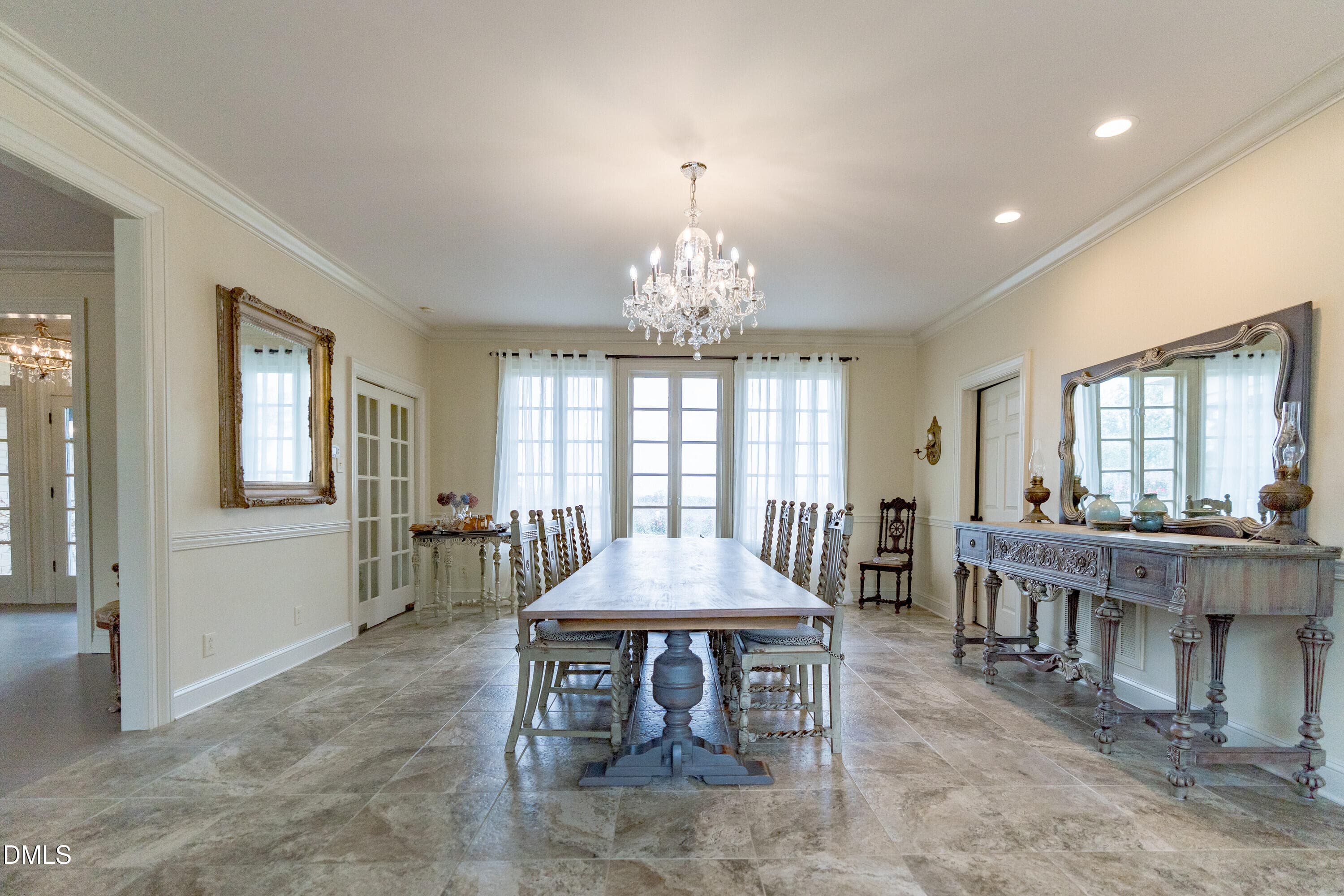 15-dining - 1110 -1112 Pleasant Hill Church Road, Siler City, NC 27344