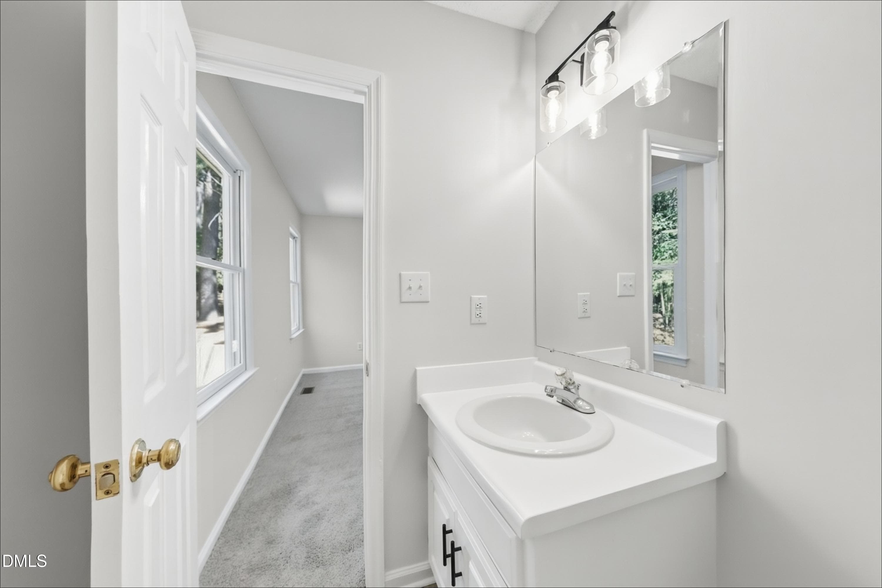 09_Primary_Bathroom-01 - 229 Redberry Drive, Wendell, NC 27591
