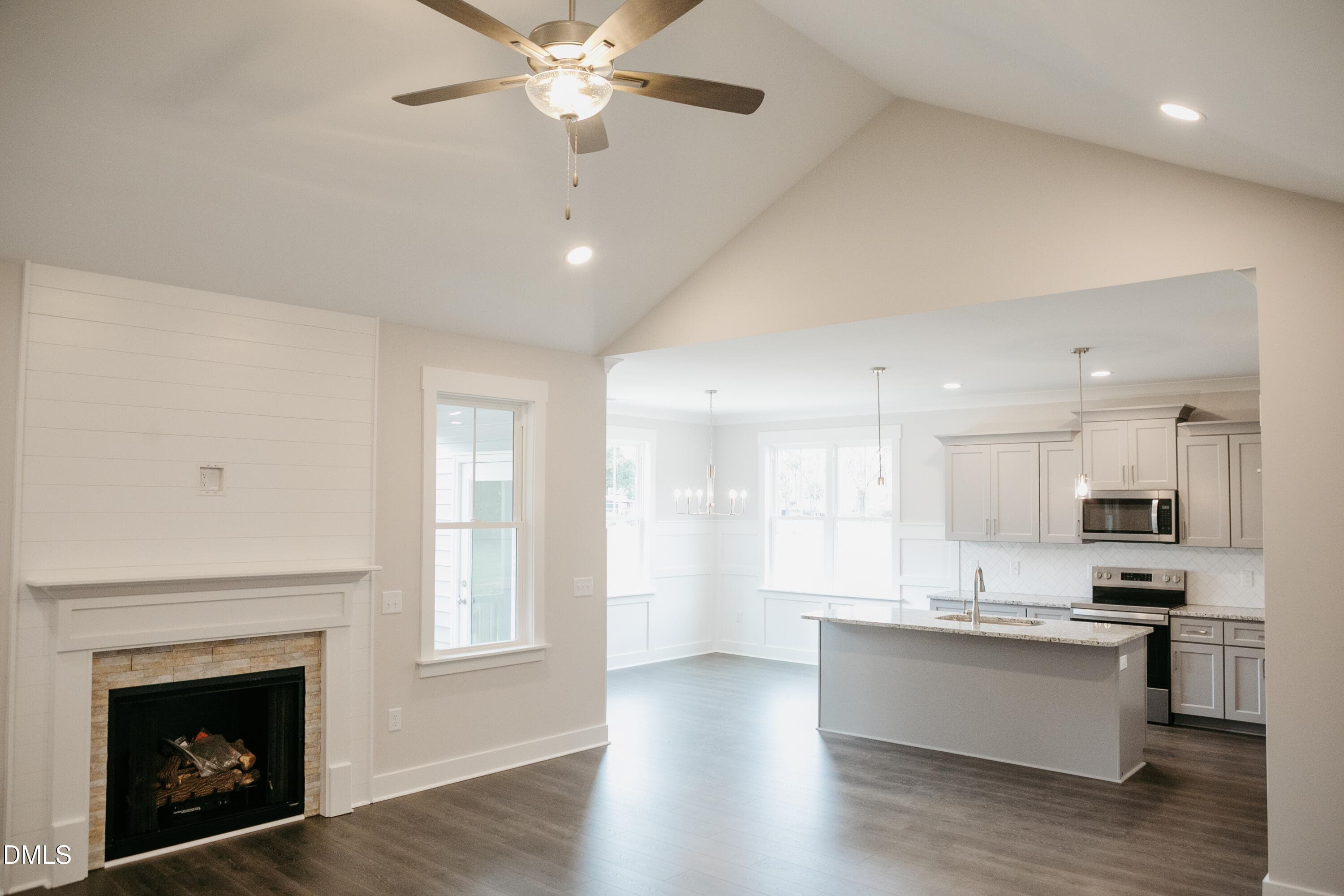Tyler Plan Living - 206 Vineyard Drive, La Grange, NC 28551
