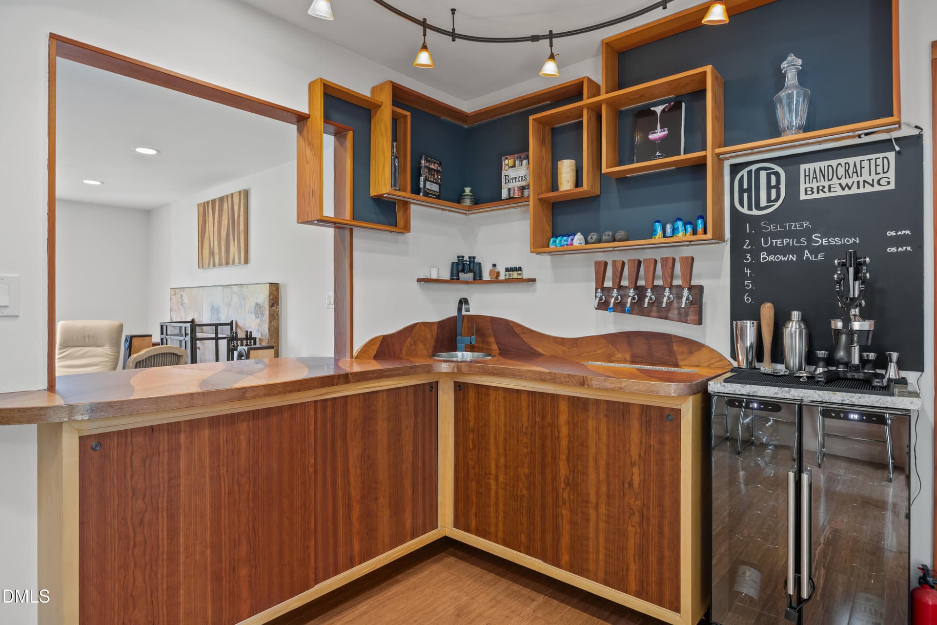 10 - 401 Warren Avenue, Cary, NC 27511