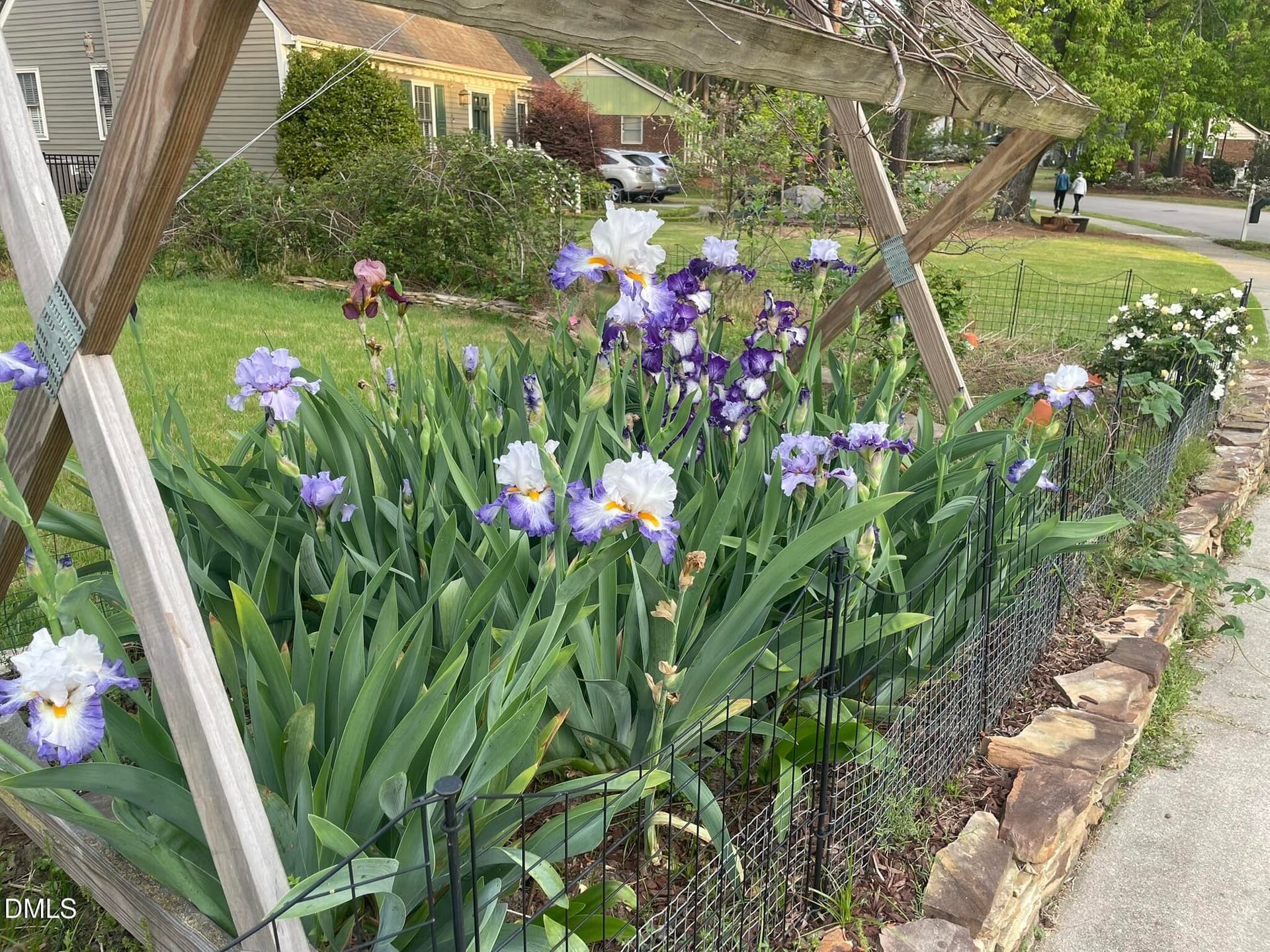 40 - 401 Warren Avenue, Cary, NC 27511