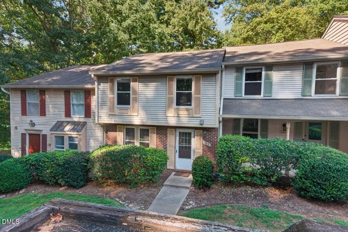 1912 Fox Sterling Drive, Raleigh, NC 27606