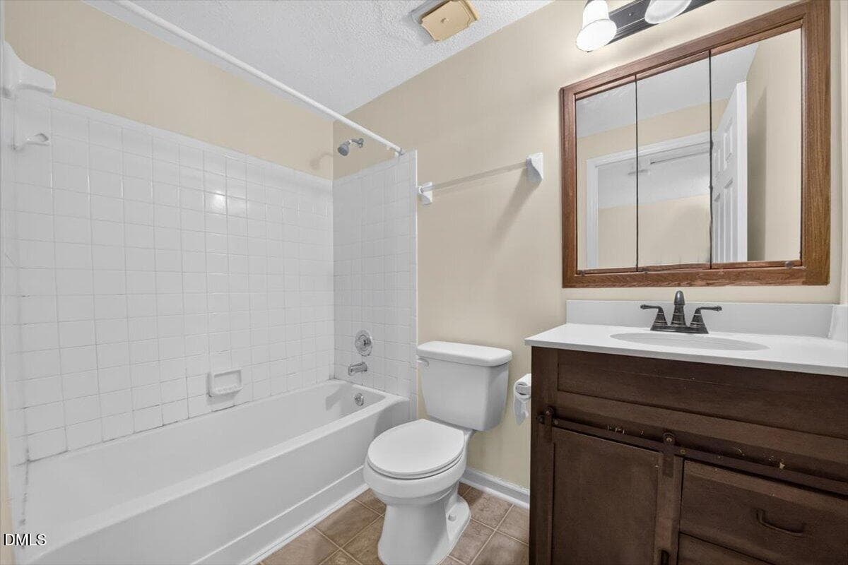 67-1912FoxSterlingDrRaleigh_067 - 1912 Fox Sterling Drive, Raleigh, NC 27606