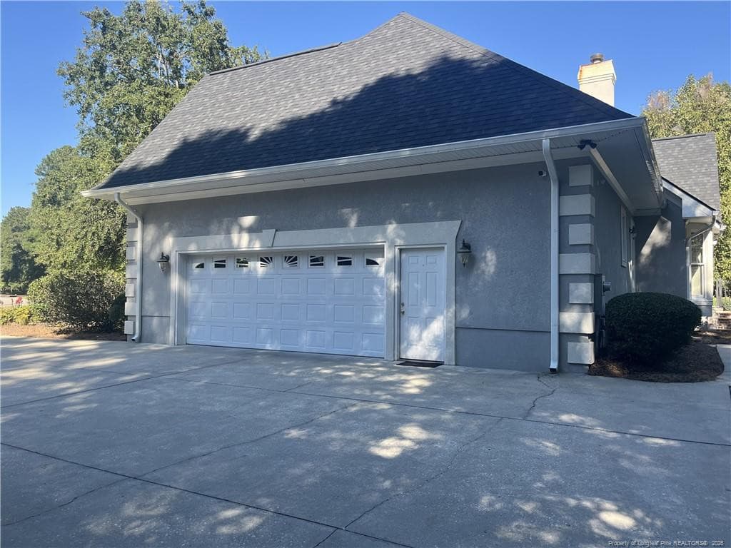 Photo 3 - 605 Yorkshire Place, Lumberton, NC 28358