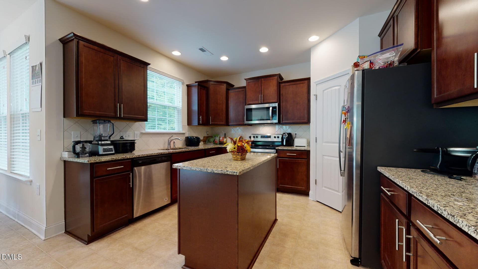 13-web-or-mls-307-Dando-St-Garner-NC-052 - 307 Dando Street, Garner, NC 27529