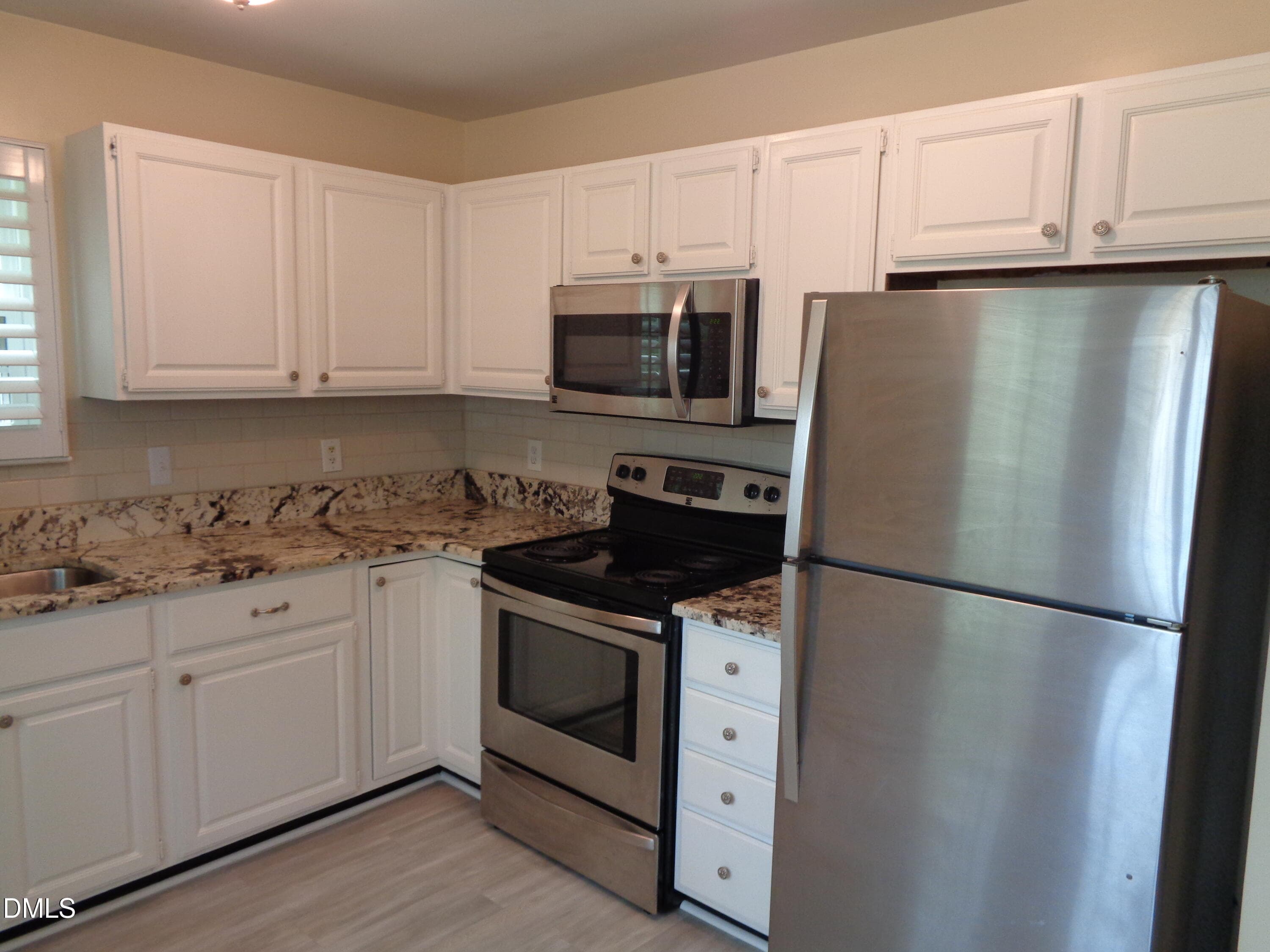 DSC02033 - 8331 Hempshire Place 102, Raleigh, NC 27613