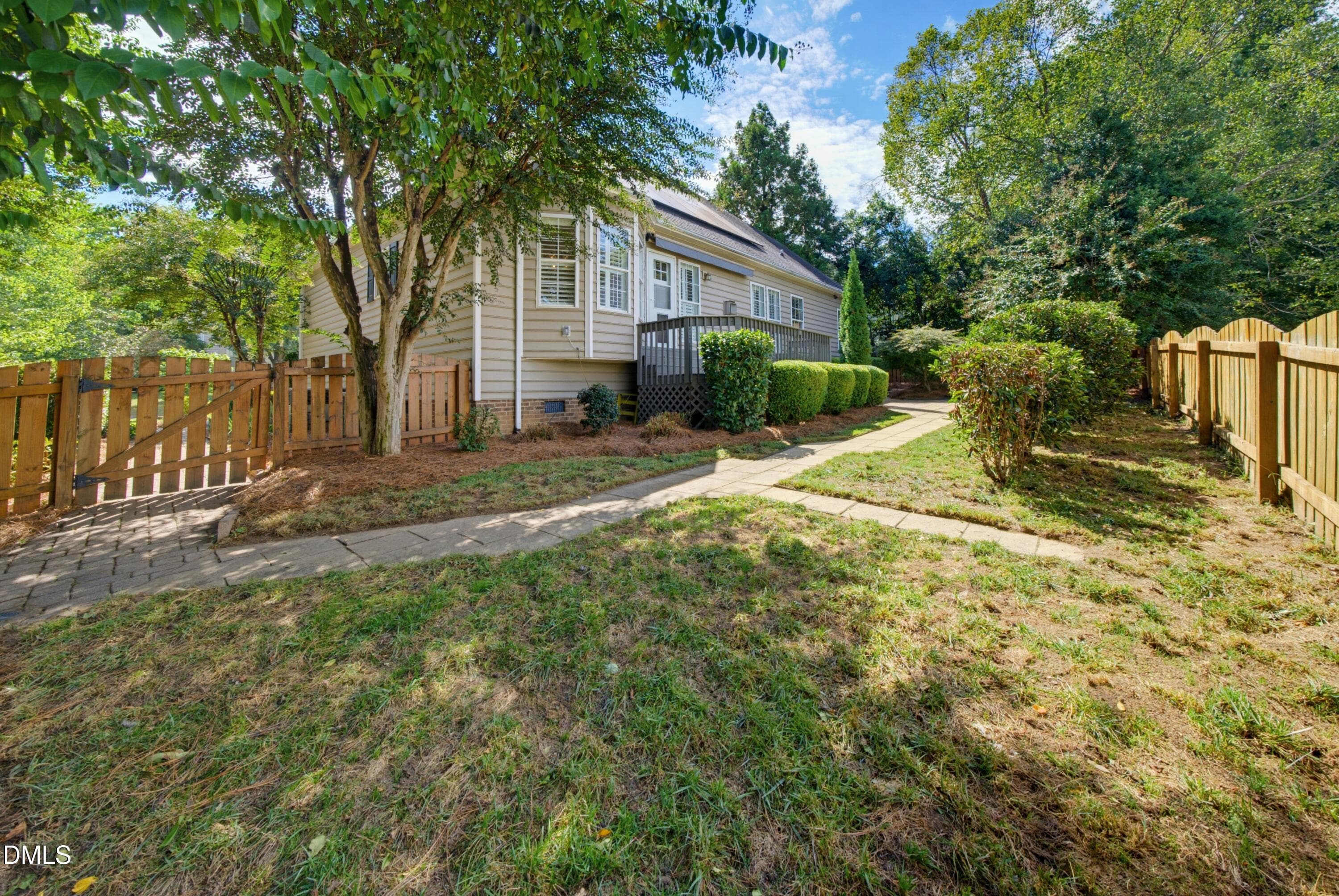 DSC04048 - 100 Bridlebit Court, Cary, NC 27513