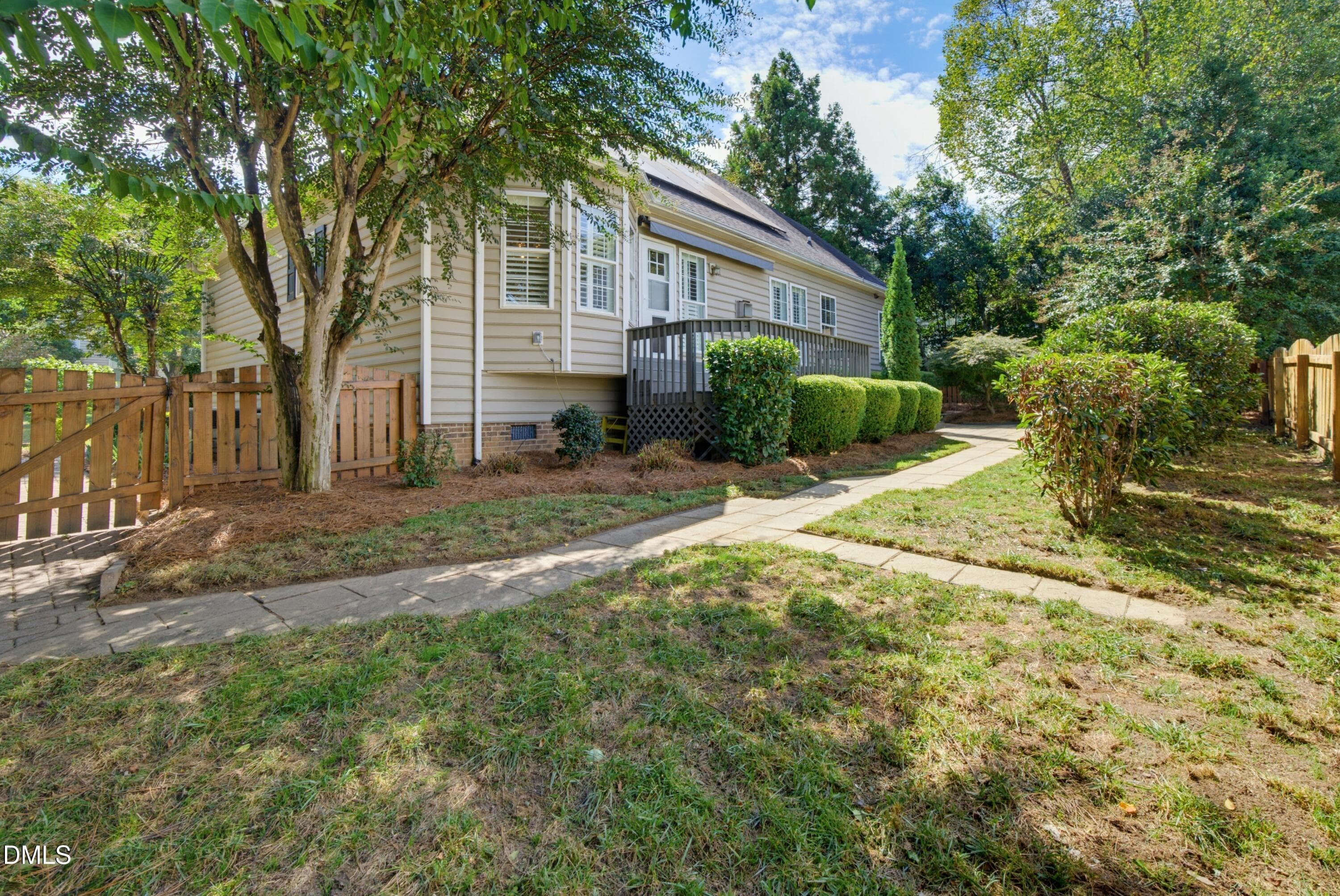 DSC04051 - 100 Bridlebit Court, Cary, NC 27513