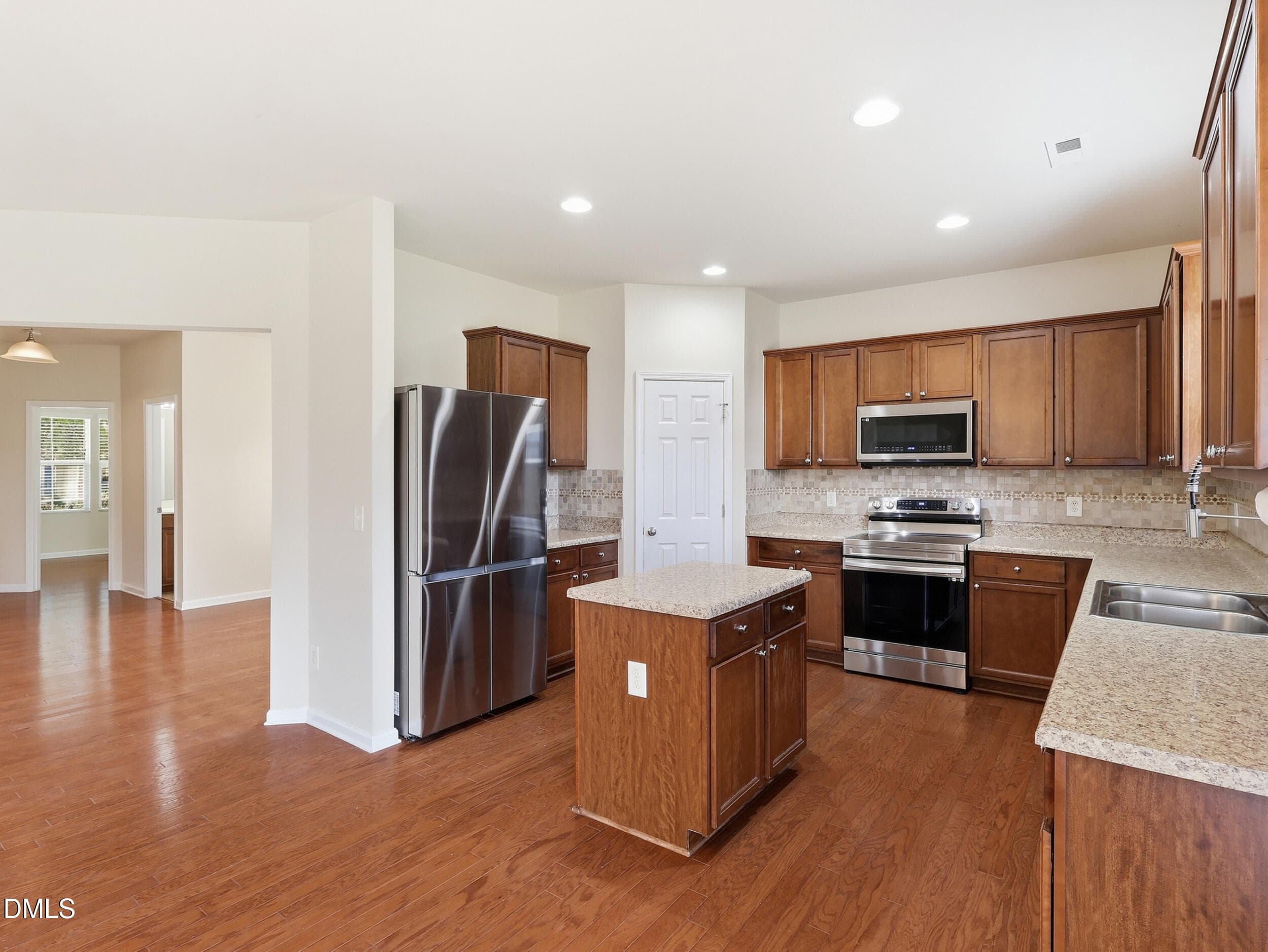pearce-media-8041-hartham-park-ave-16 - 8041 Hartham Park Avenue, Raleigh, NC 27616