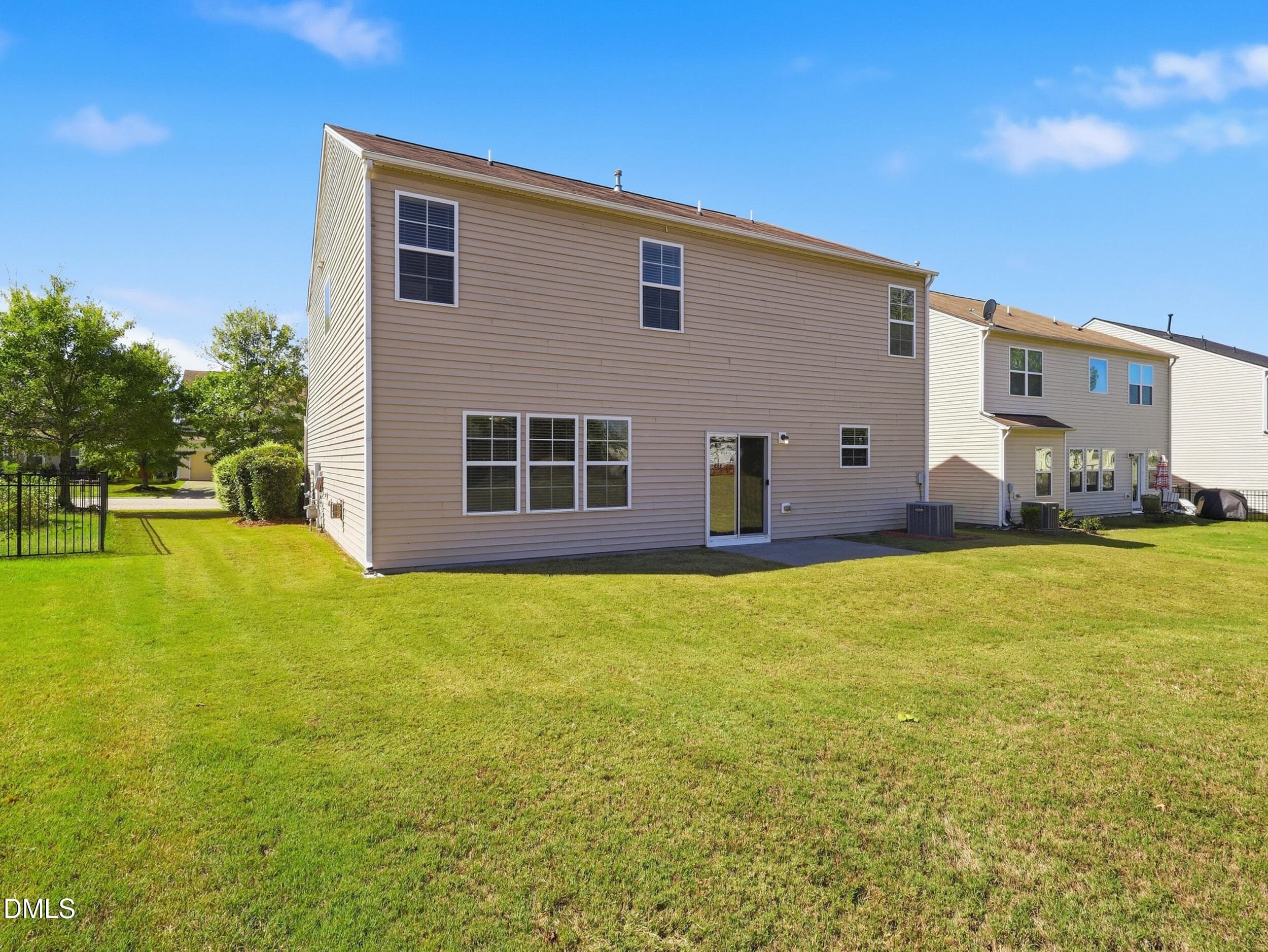 pearce-media-8041-hartham-park-ave-37 - 8041 Hartham Park Avenue, Raleigh, NC 27616