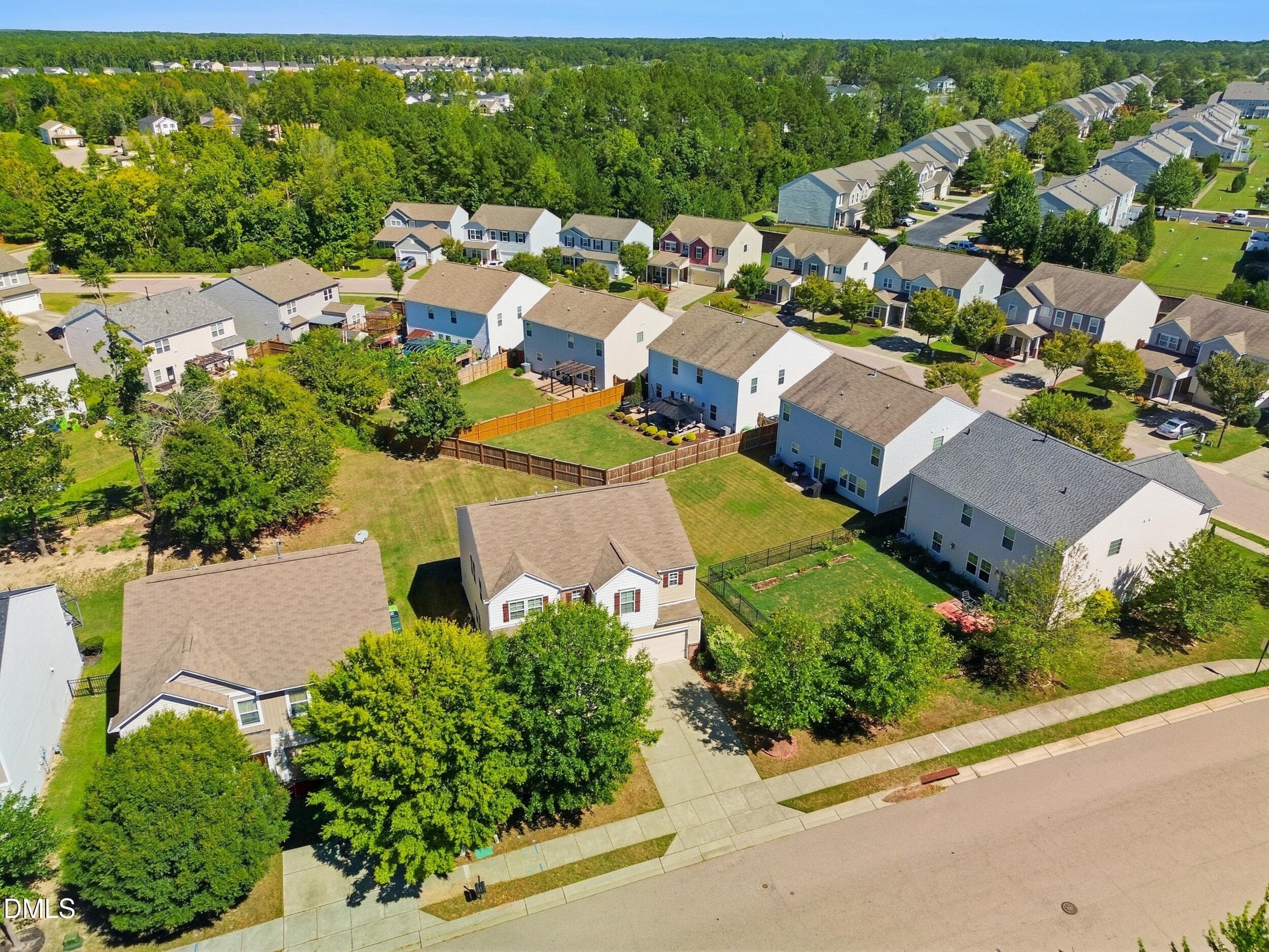 pearce-media-8041-hartham-park-ave-41 - 8041 Hartham Park Avenue, Raleigh, NC 27616