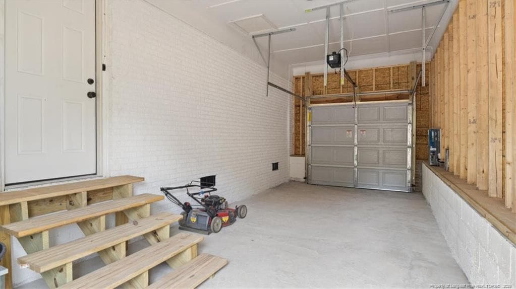 Photo 16 - 904 Austin Street, Hamlet, NC 28345