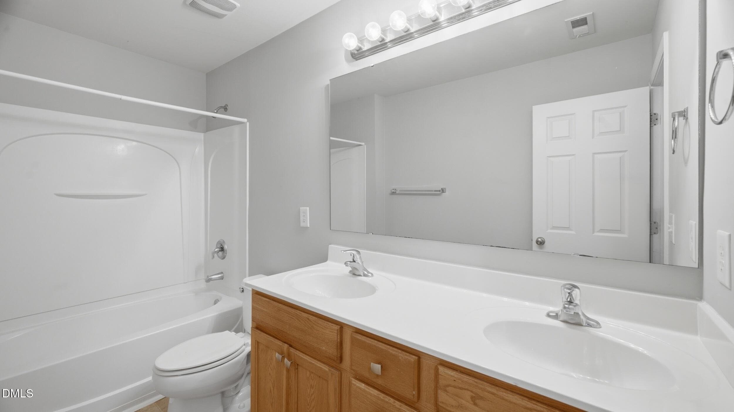 26__dsc0681 - 2016 Heron Pointe Drive, Whitsett, NC 27377