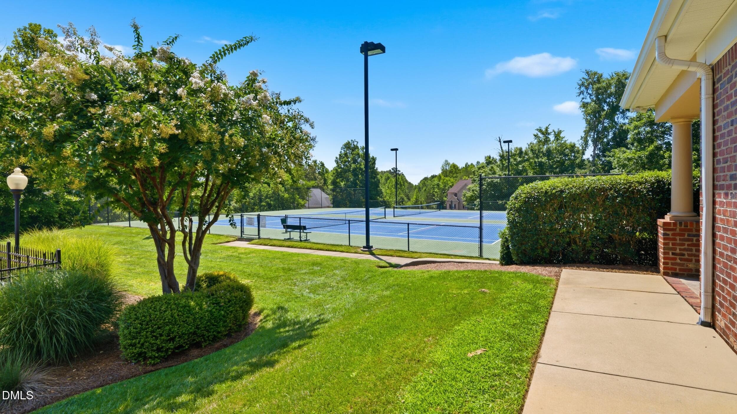 44__dsc0823 - 2016 Heron Pointe Drive, Whitsett, NC 27377