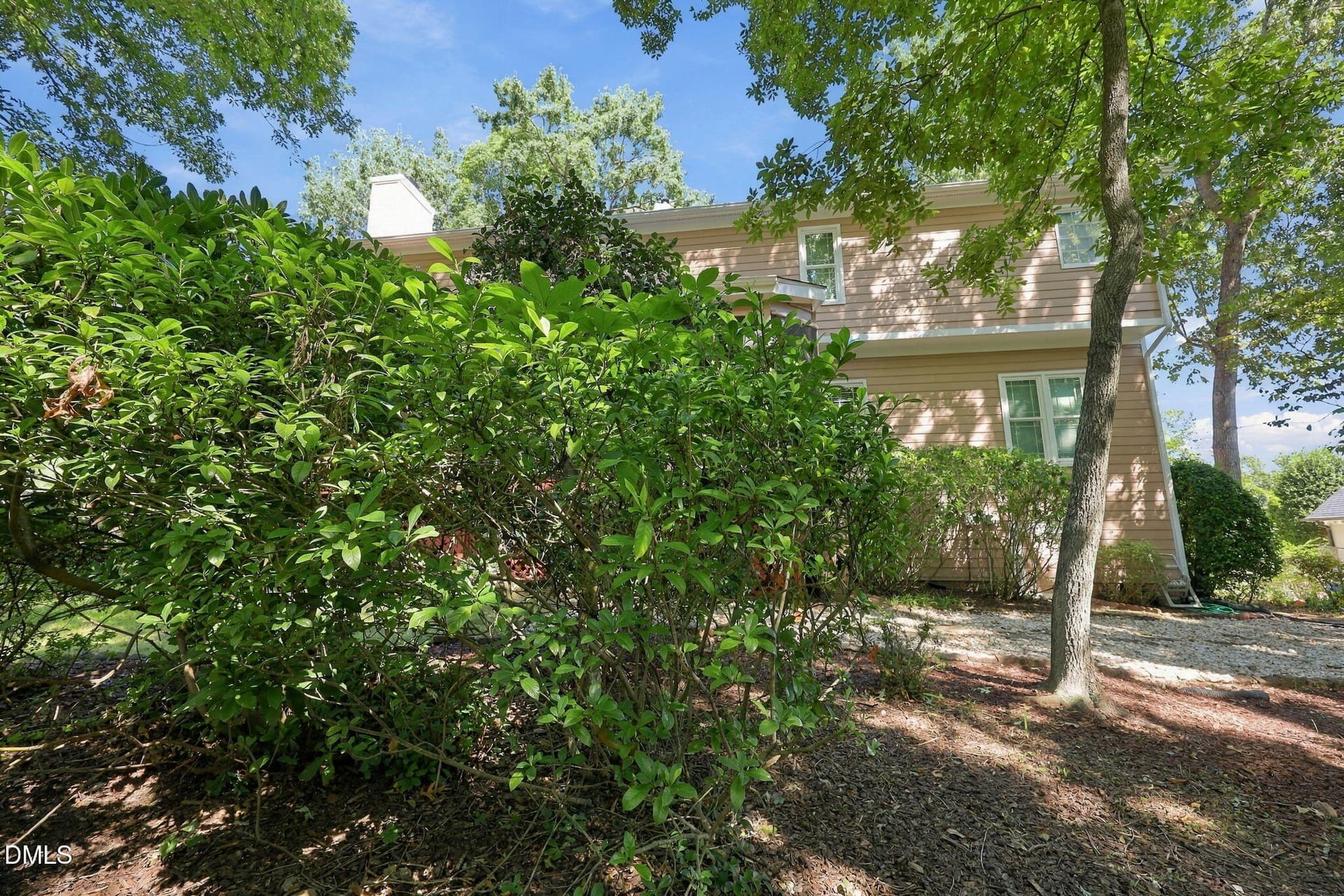 51-web-or-mls-IMG_0123 - 1500 Whittington Drive, Raleigh, NC 27614