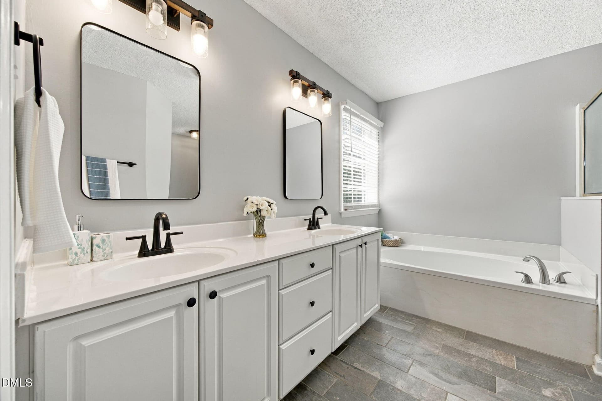 29-web-or-mls-IMG_6484 - 5109 Knightsbridge Way, Raleigh, NC 27604