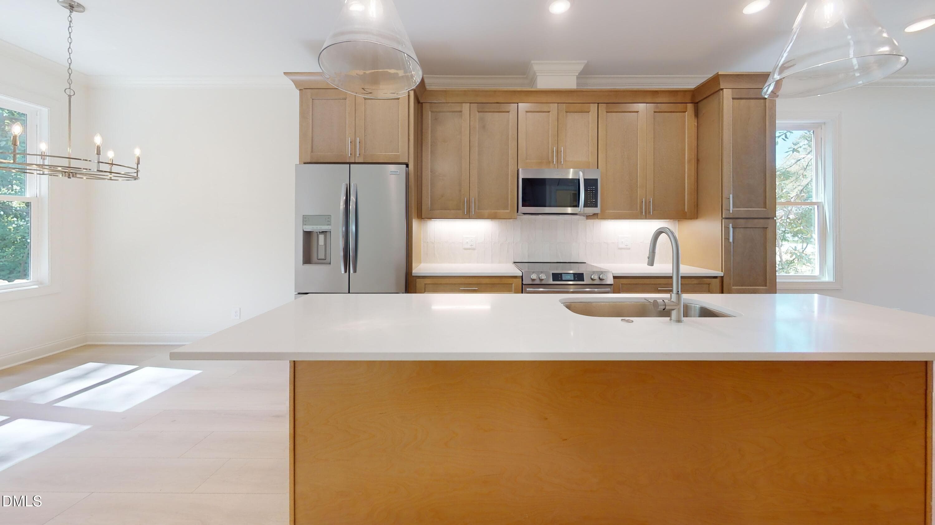 -209-West-Franklin-Kitchen 1 - 209 W Franklin Street, Zebulon, NC 27597
