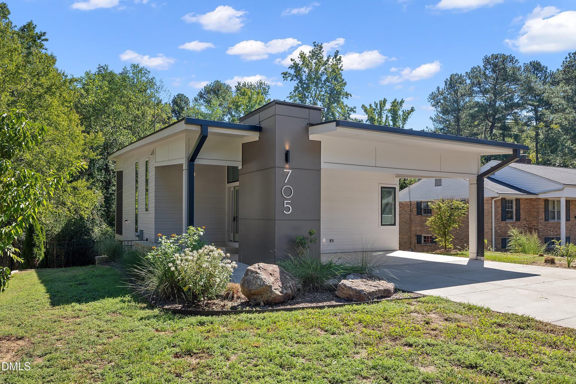 01-705 Lindley_7866 - 705 Lindley Drive, Durham, NC 27703