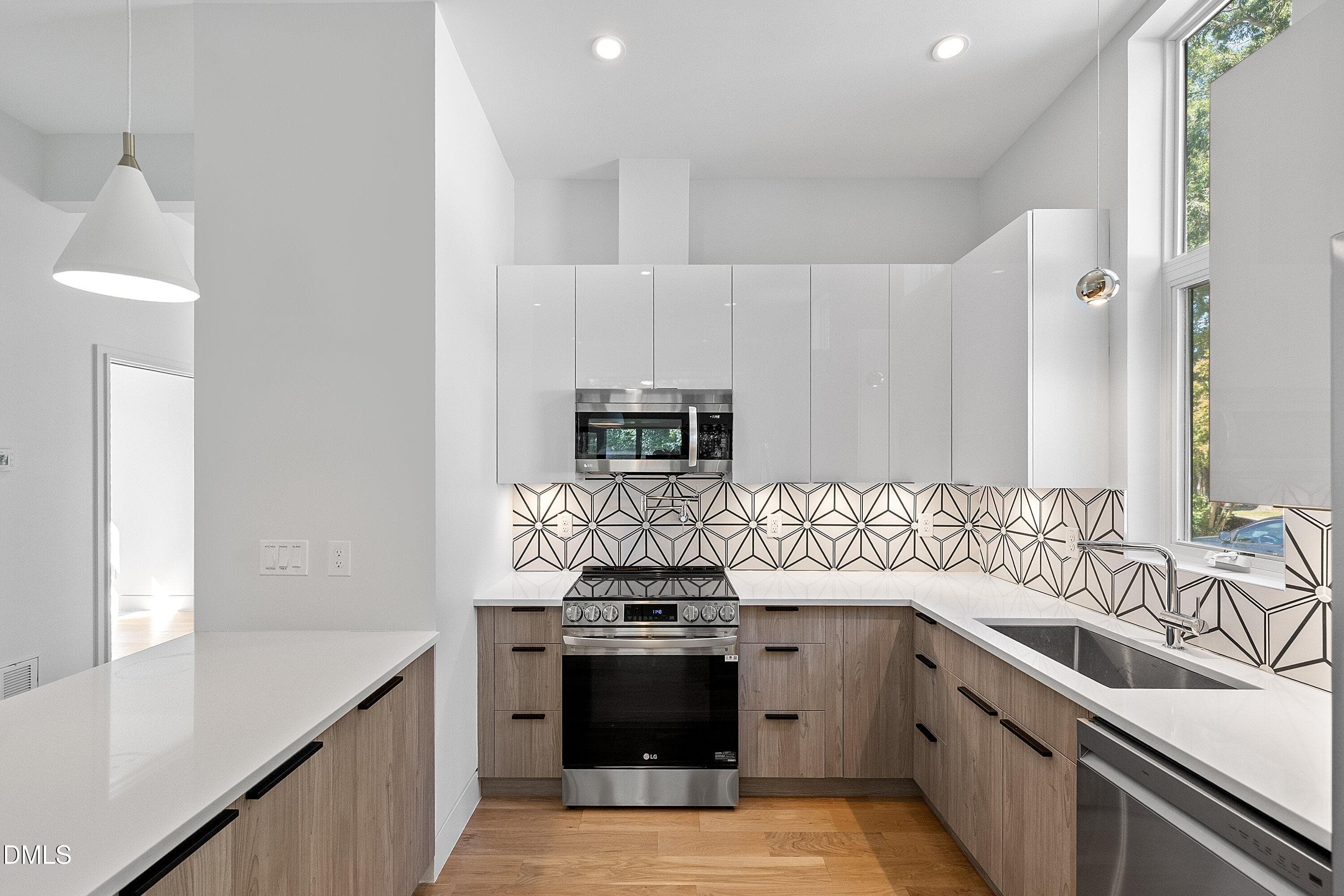 11-705 Lindley_7703 - 705 Lindley Drive, Durham, NC 27703