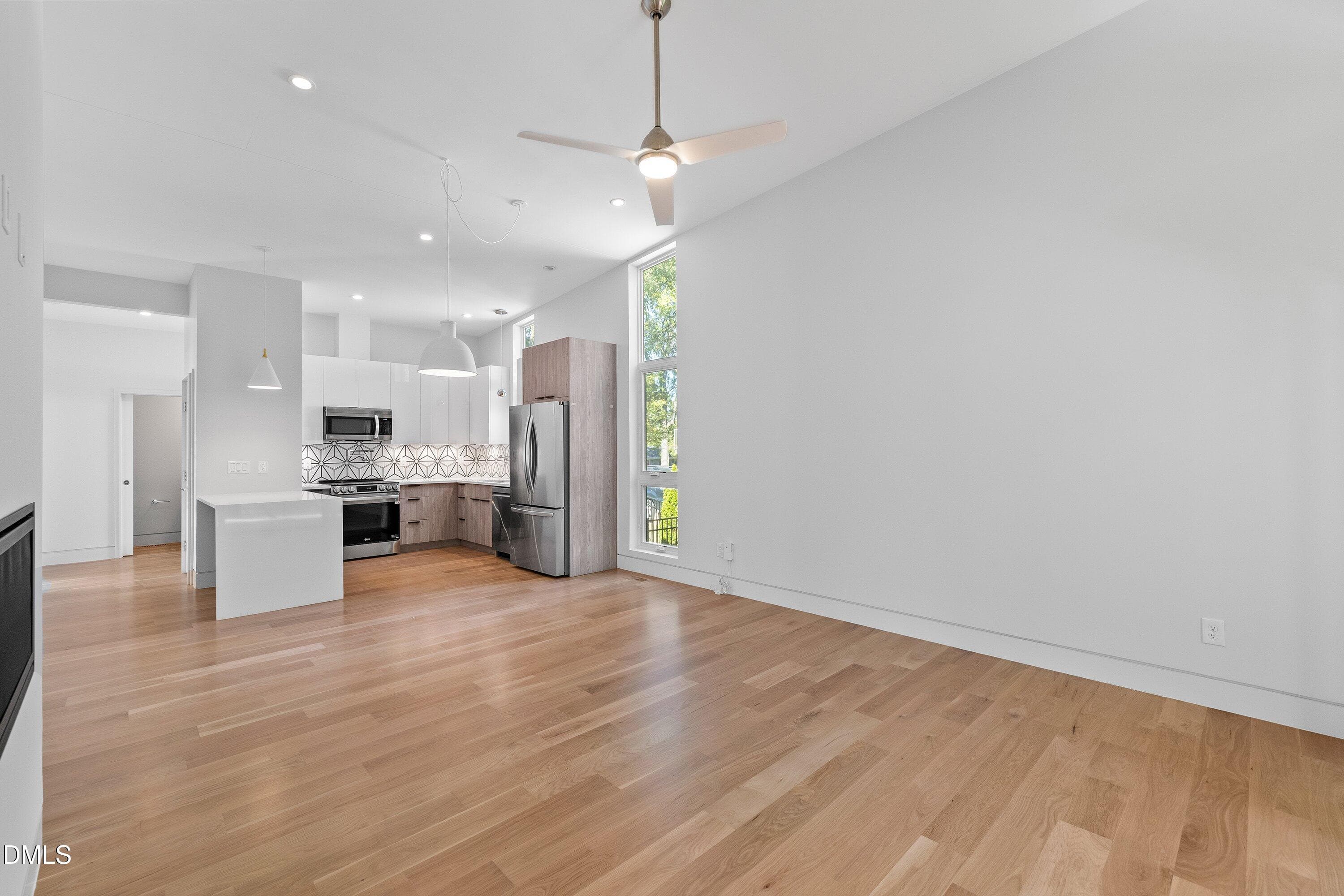 22-705 Lindley_7768 - 705 Lindley Drive, Durham, NC 27703