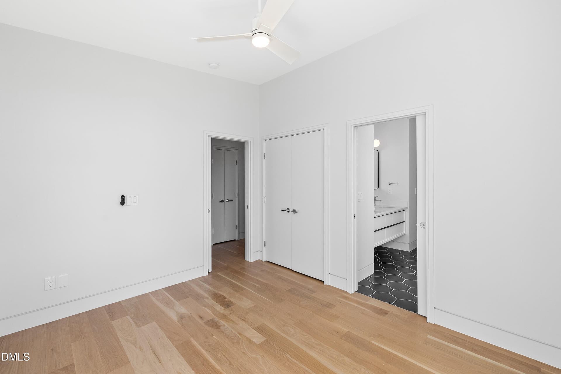 24-705 Lindley_7778 - 705 Lindley Drive, Durham, NC 27703