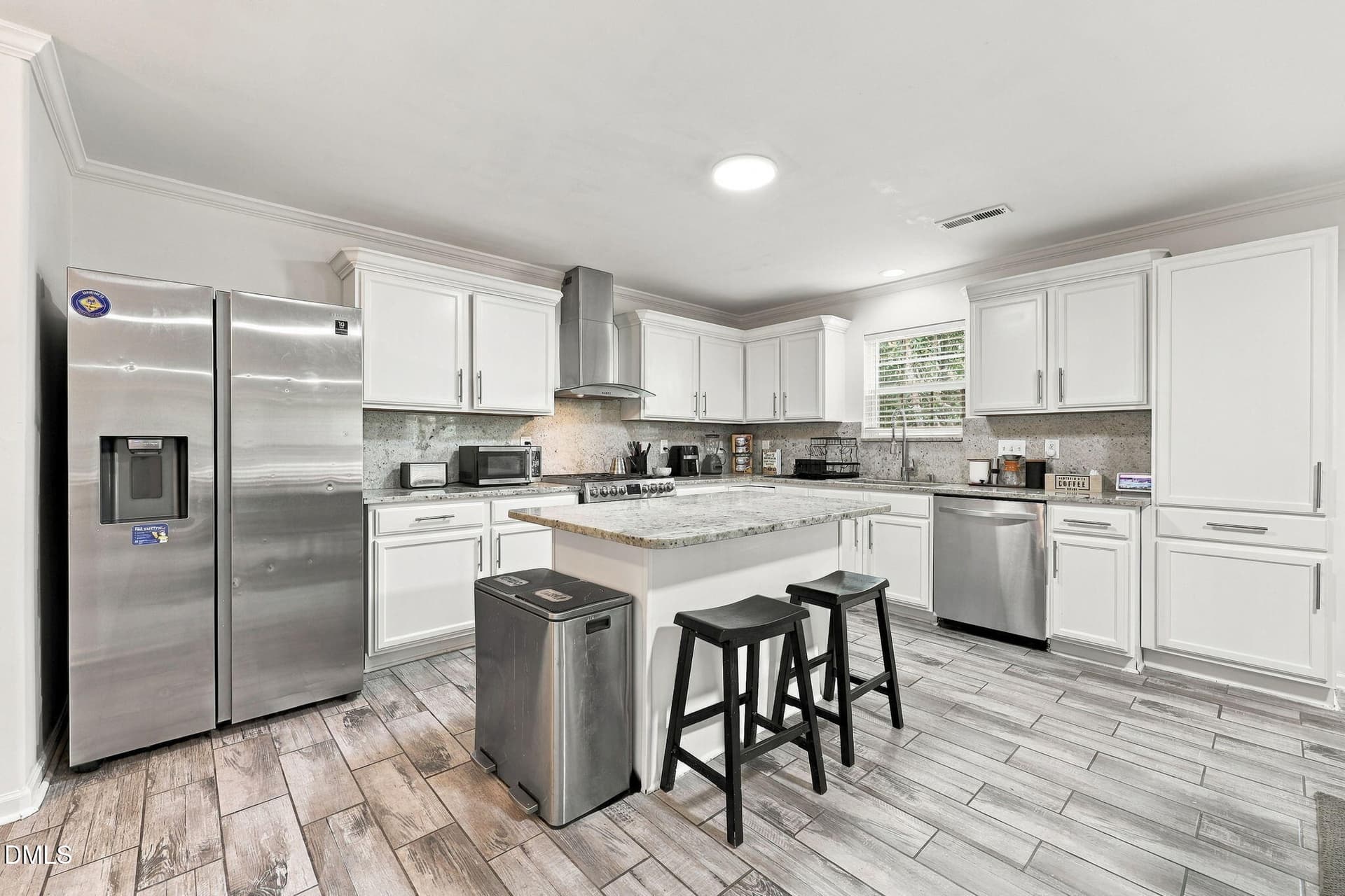 24-web-or-mls-IMG_0032 - 5015 Carnelian Drive, Raleigh, NC 27610
