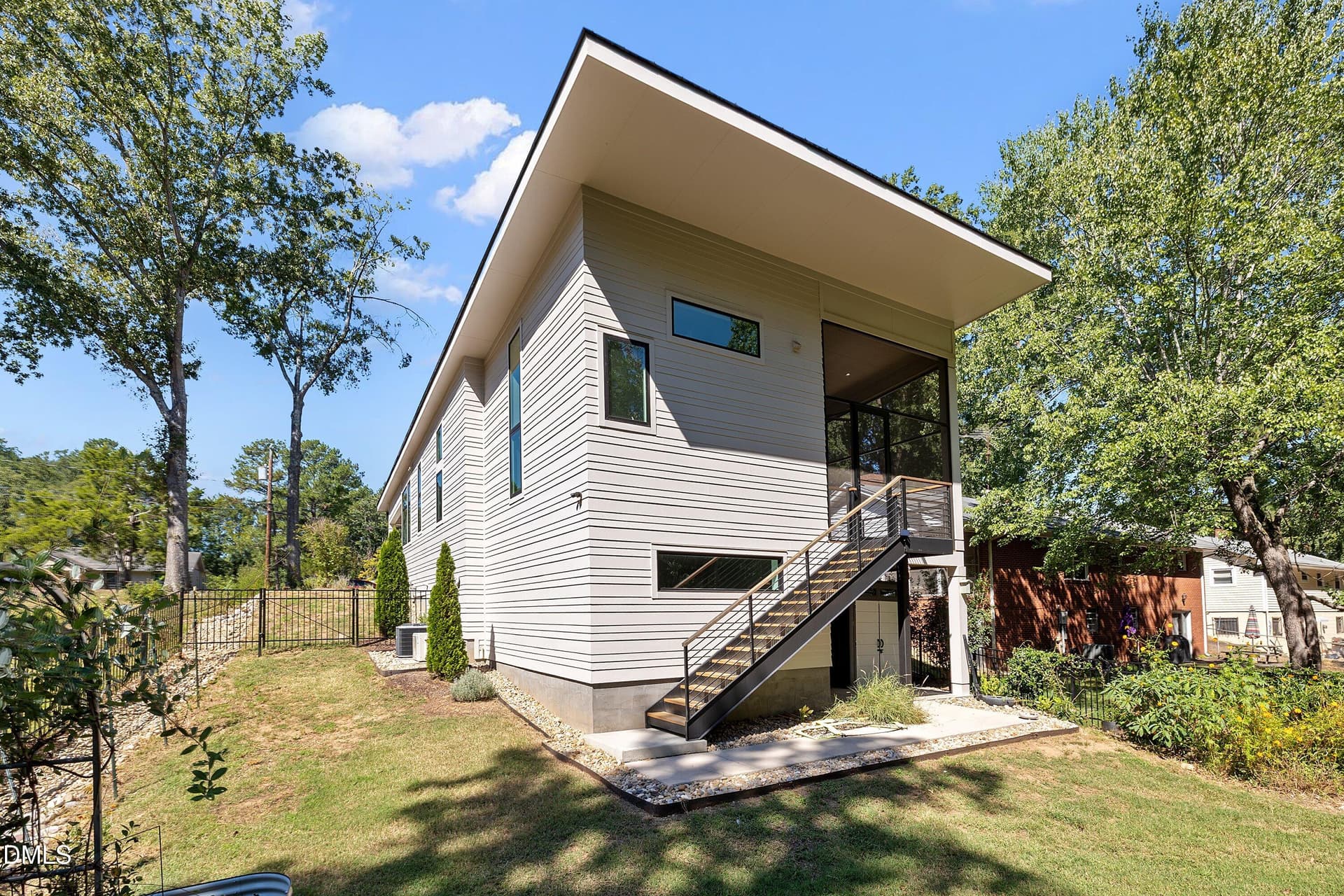 39-705 Lindley_7851 - 705 Lindley Drive, Durham, NC 27703