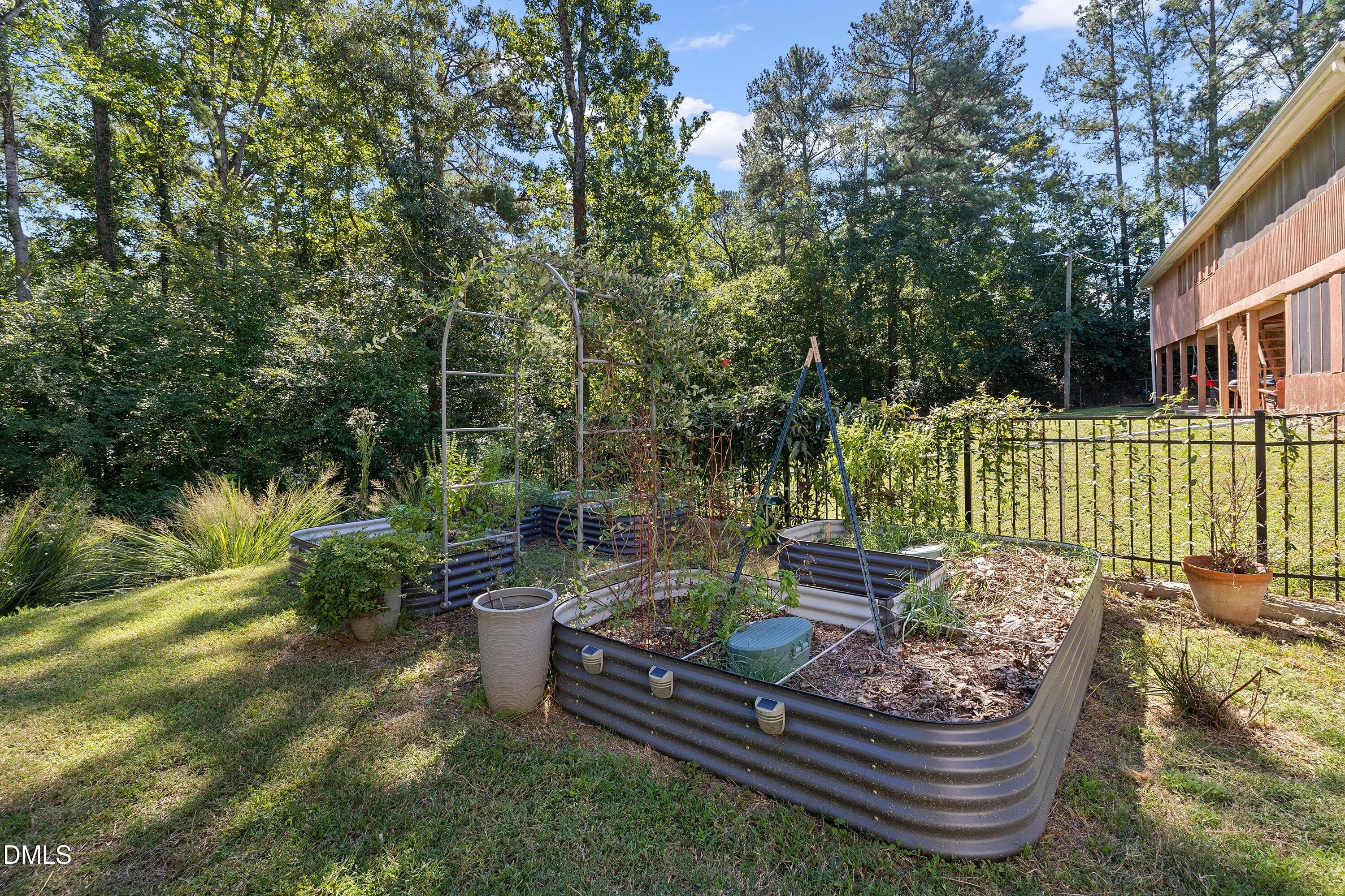 40-705 Lindley_7854 - 705 Lindley Drive, Durham, NC 27703