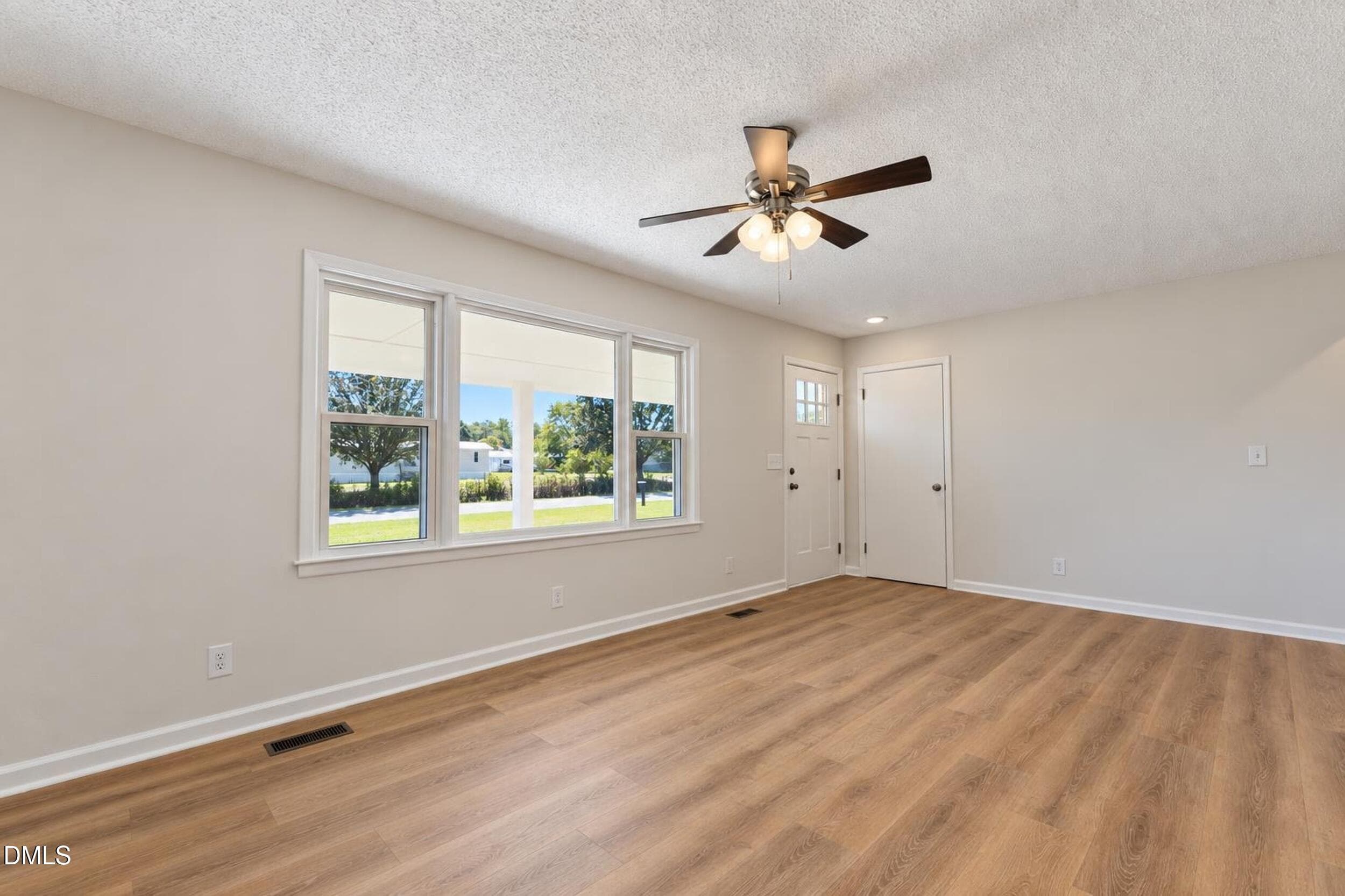 27_2__c10_c-refine - 858 Maysville School Road, Mount Olive, NC 28365