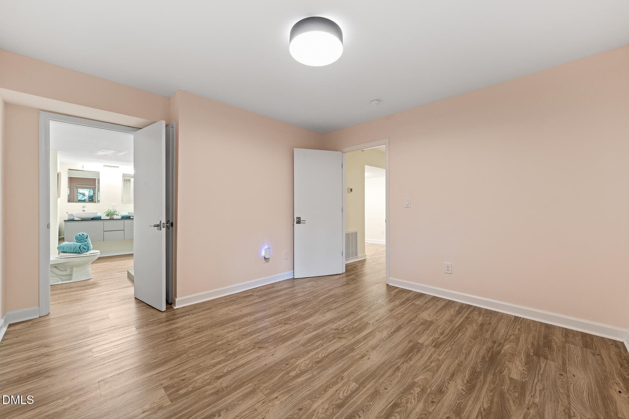 35 Glenmore w-39 - 35 Glenmore Drive, Durham, NC 27707