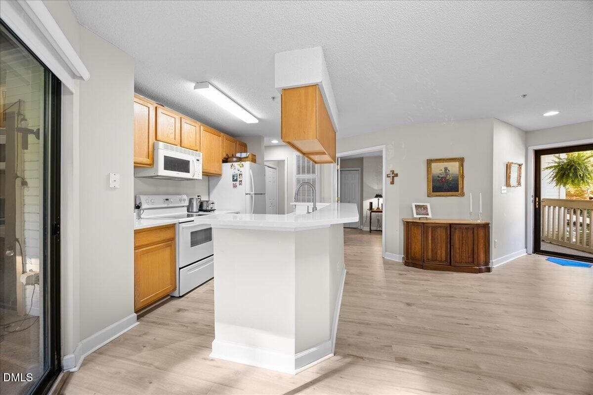 07-2A1A0430 - 112 New Kent Place, Cary, NC 27511