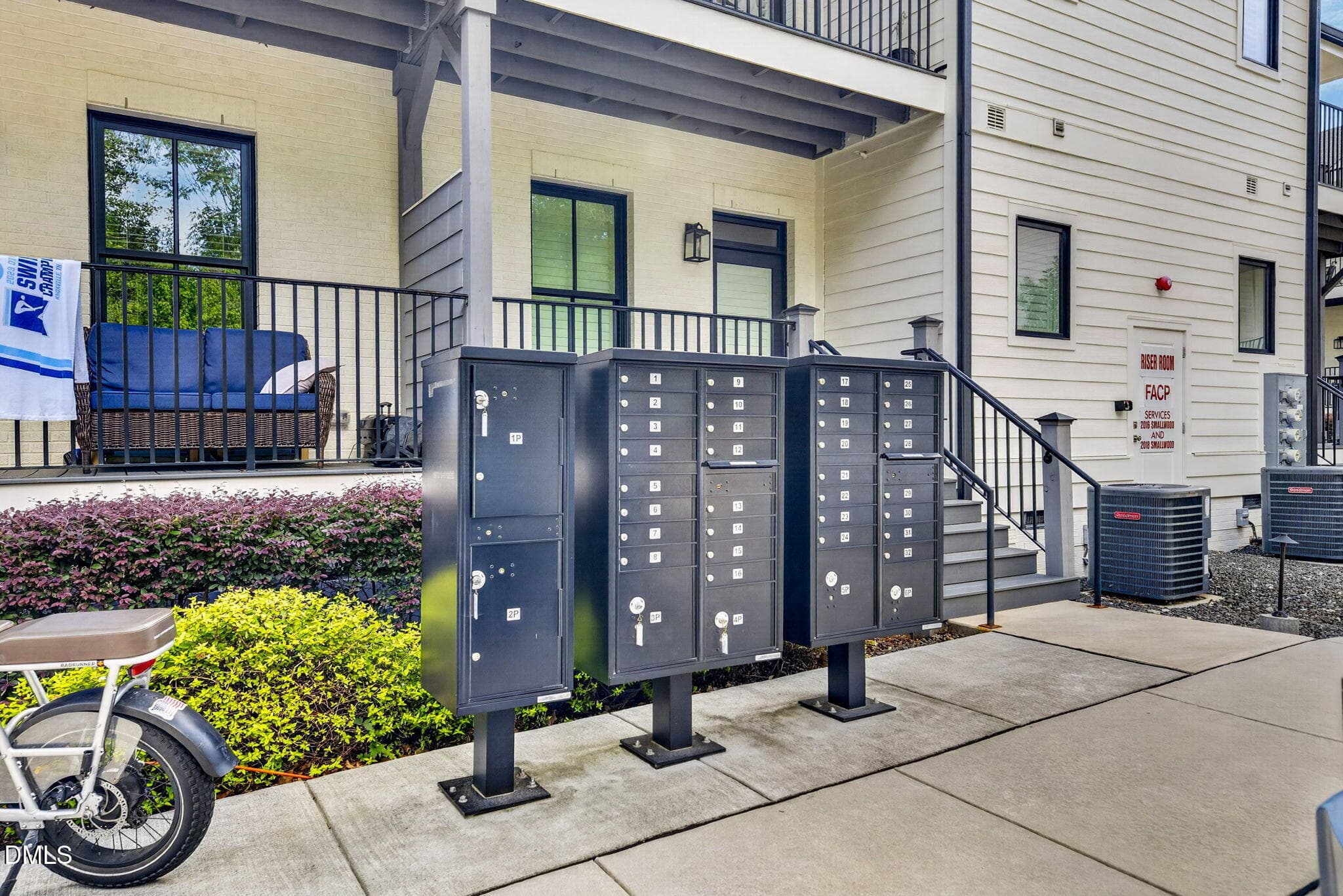 Mail Kiosk - 607 Smedes Place B, Raleigh, NC 27605