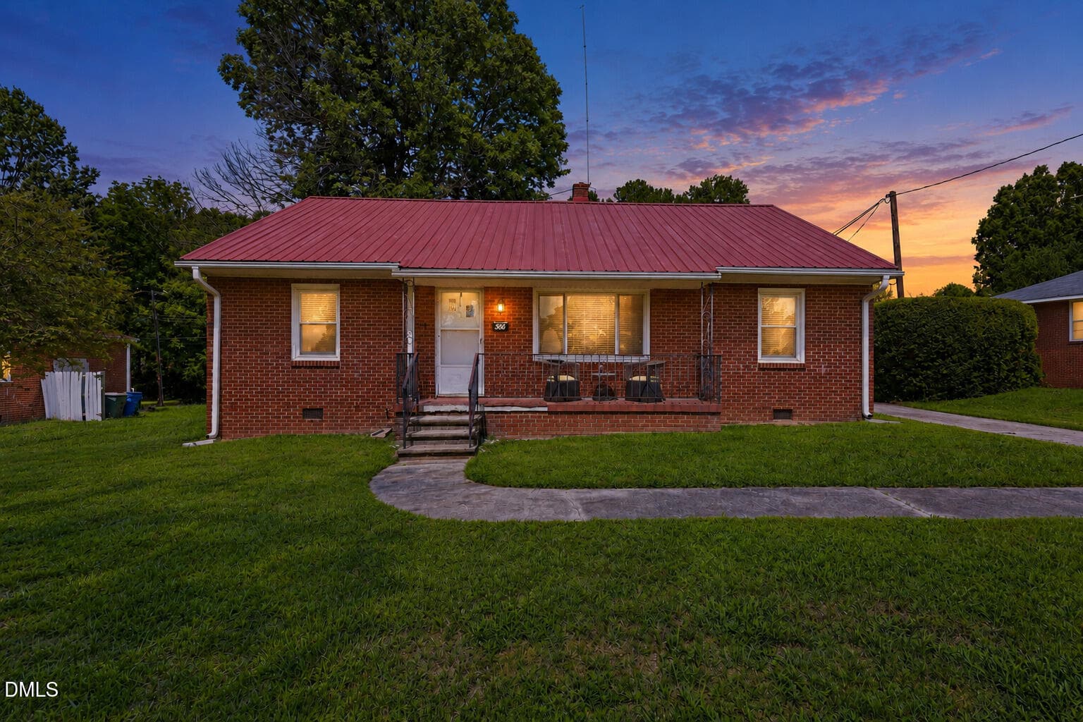 Beautiful home - Graham NC - 306 Oakgrove Drive, Graham, NC 27253
