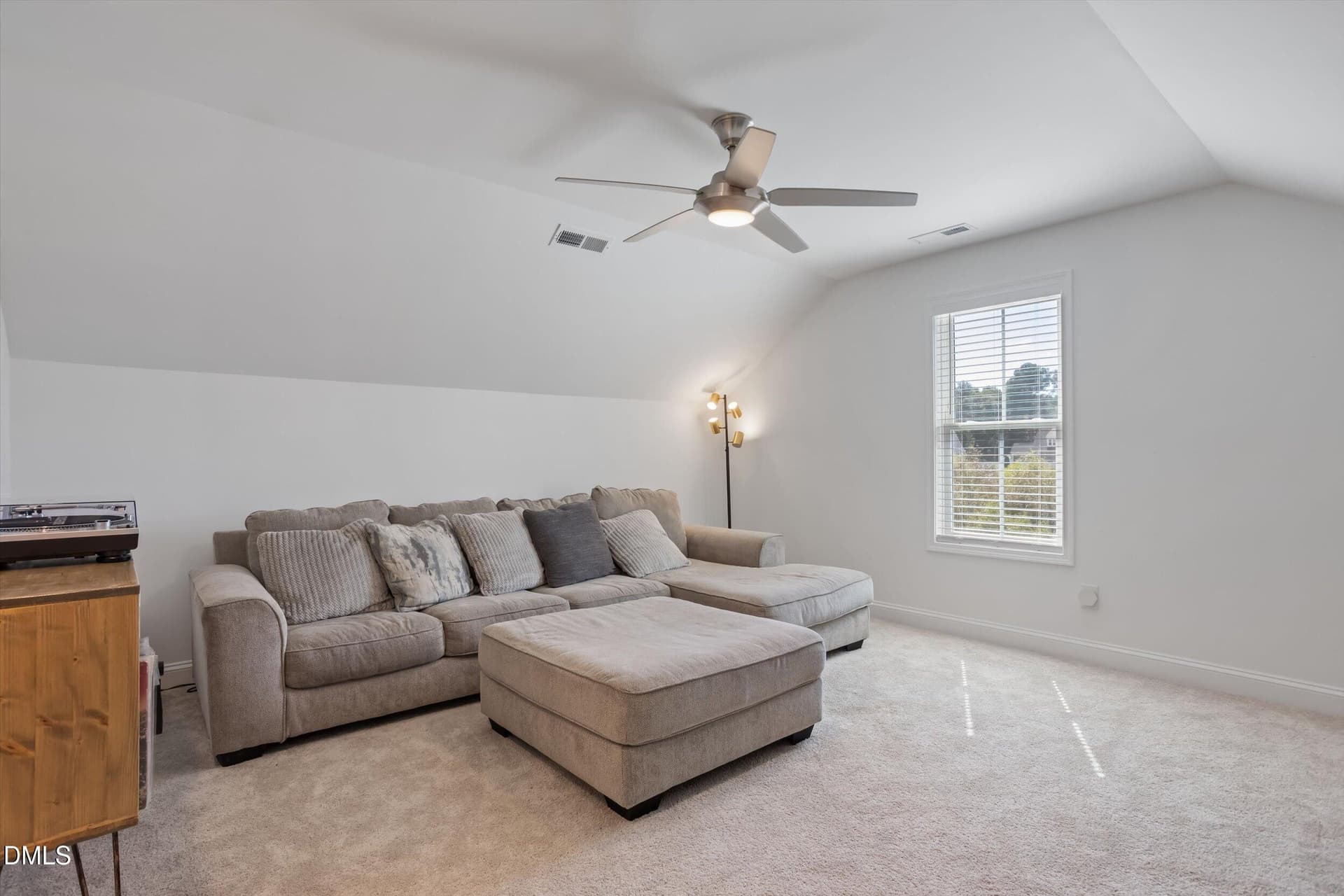 49-806 Thomas Falls Ct_09292026_49 - 806 Thomas Falls Court, Fuquay Varina, NC 27526