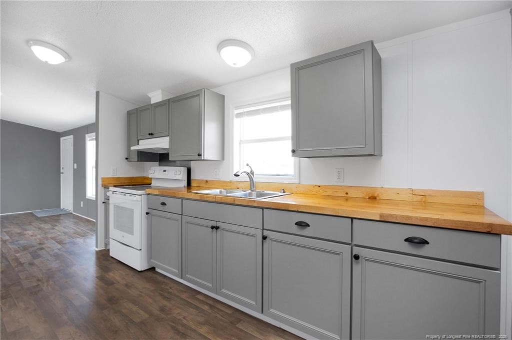 Photo 10 - 152 Three Bridges Road, Pembroke, NC 28372