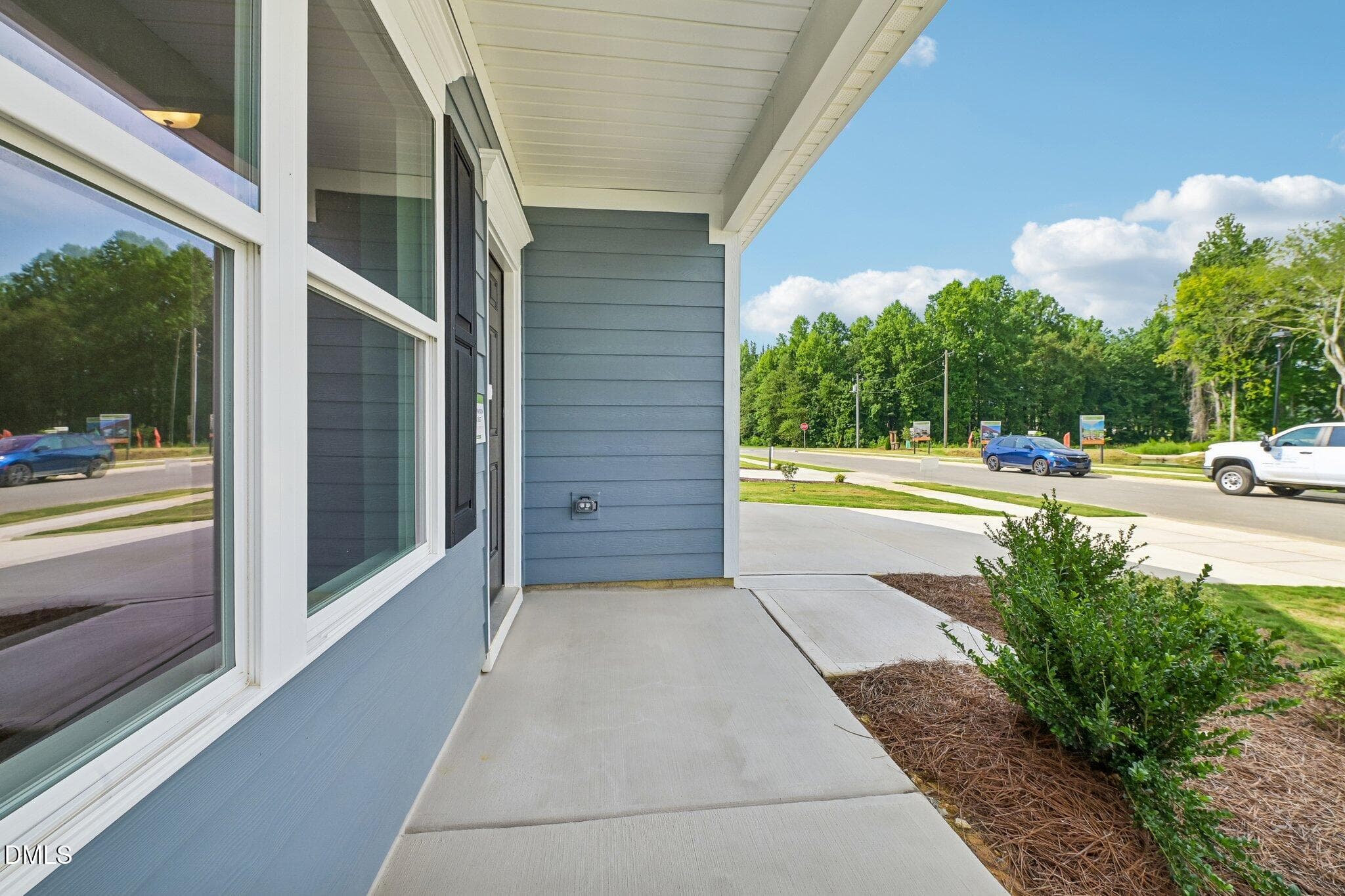 Porch - 40 Chardonnay Drive, Lillington, NC 27546