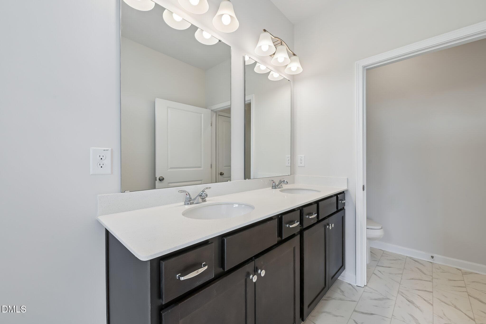 Dual Vanity - 40 Chardonnay Drive, Lillington, NC 27546