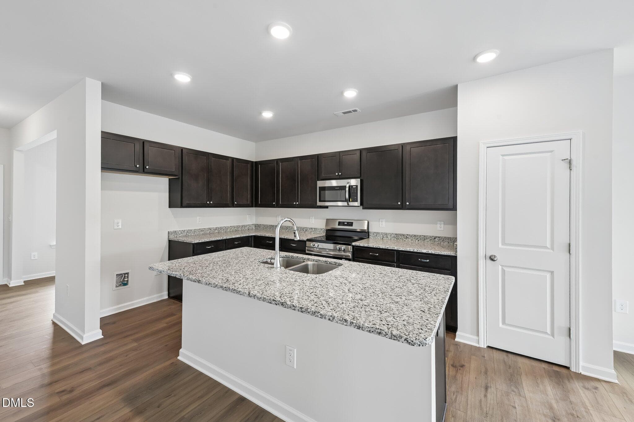 Upgraded Kitchen - 40 Chardonnay Drive, Lillington, NC 27546