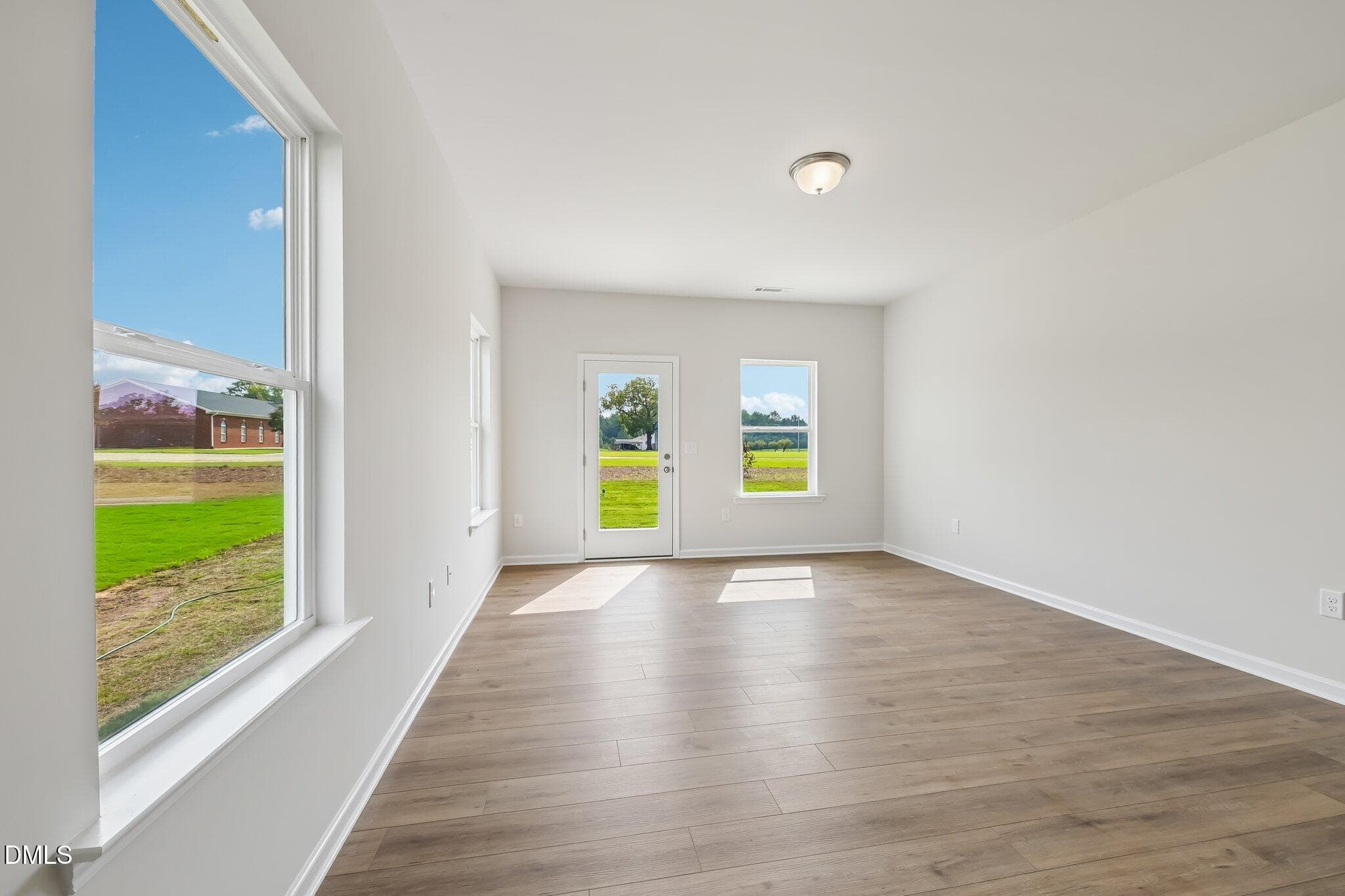 Family Room - 40 Chardonnay Drive, Lillington, NC 27546