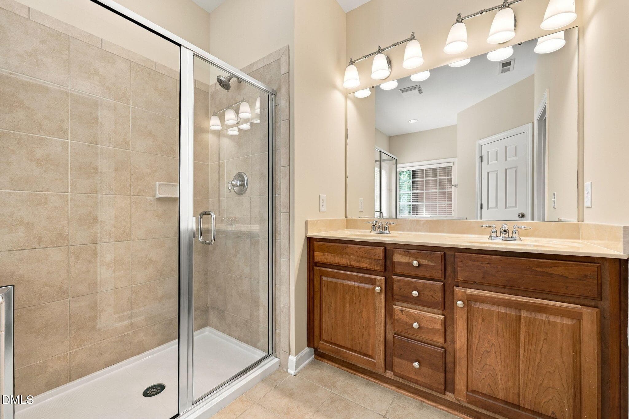 48-web-or-mls-IMG_9734 - 3122 Hudson Hill Lane, Raleigh, NC 27612