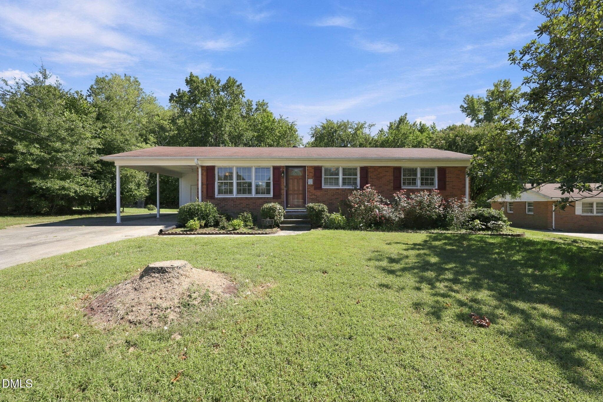 1-web-or-mls-IMG_9412 - 625 Holly Street, Burlington, NC 27217