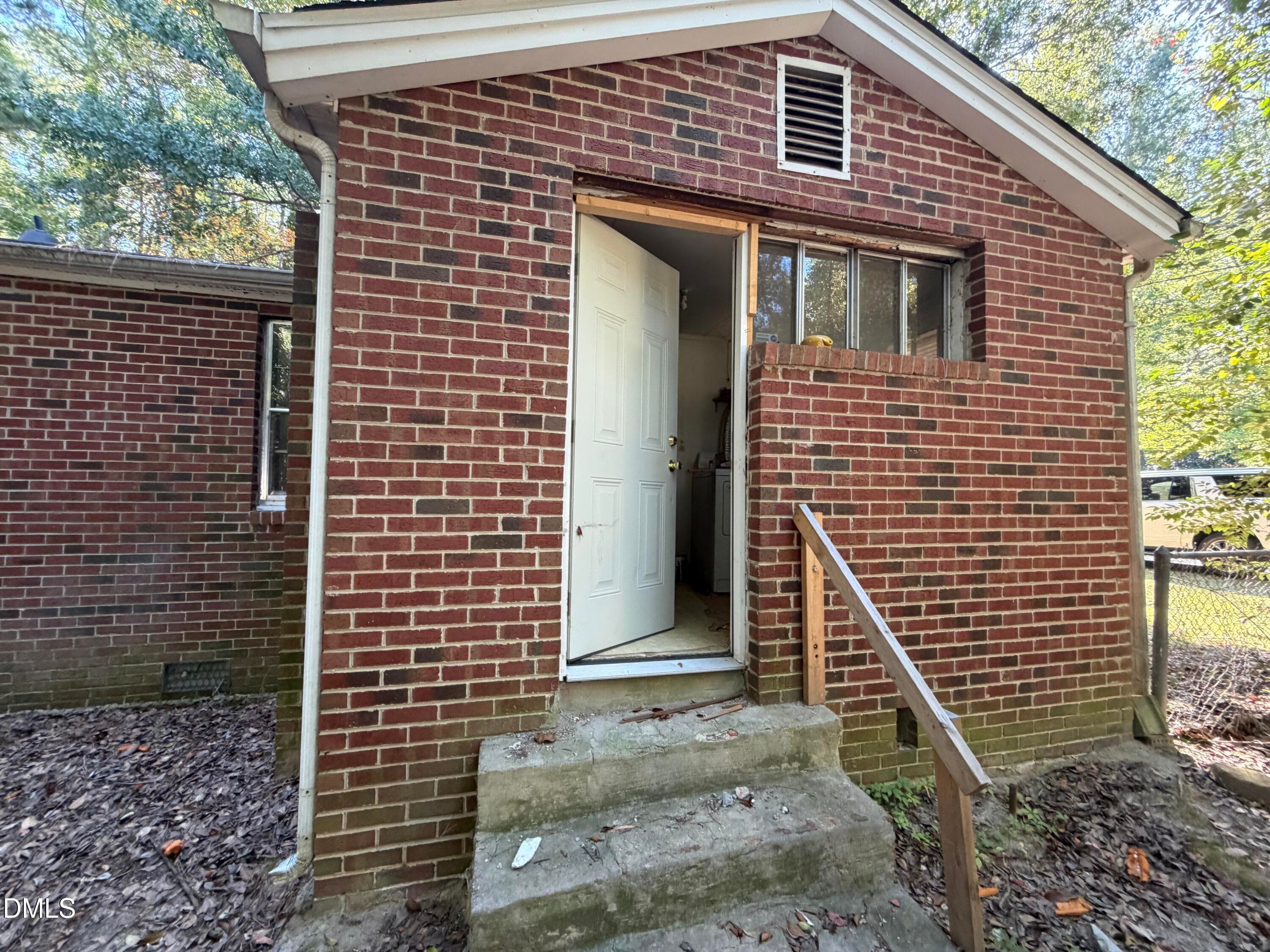 IMG_1945 - 1502 Axum Road, Garner, NC 27529