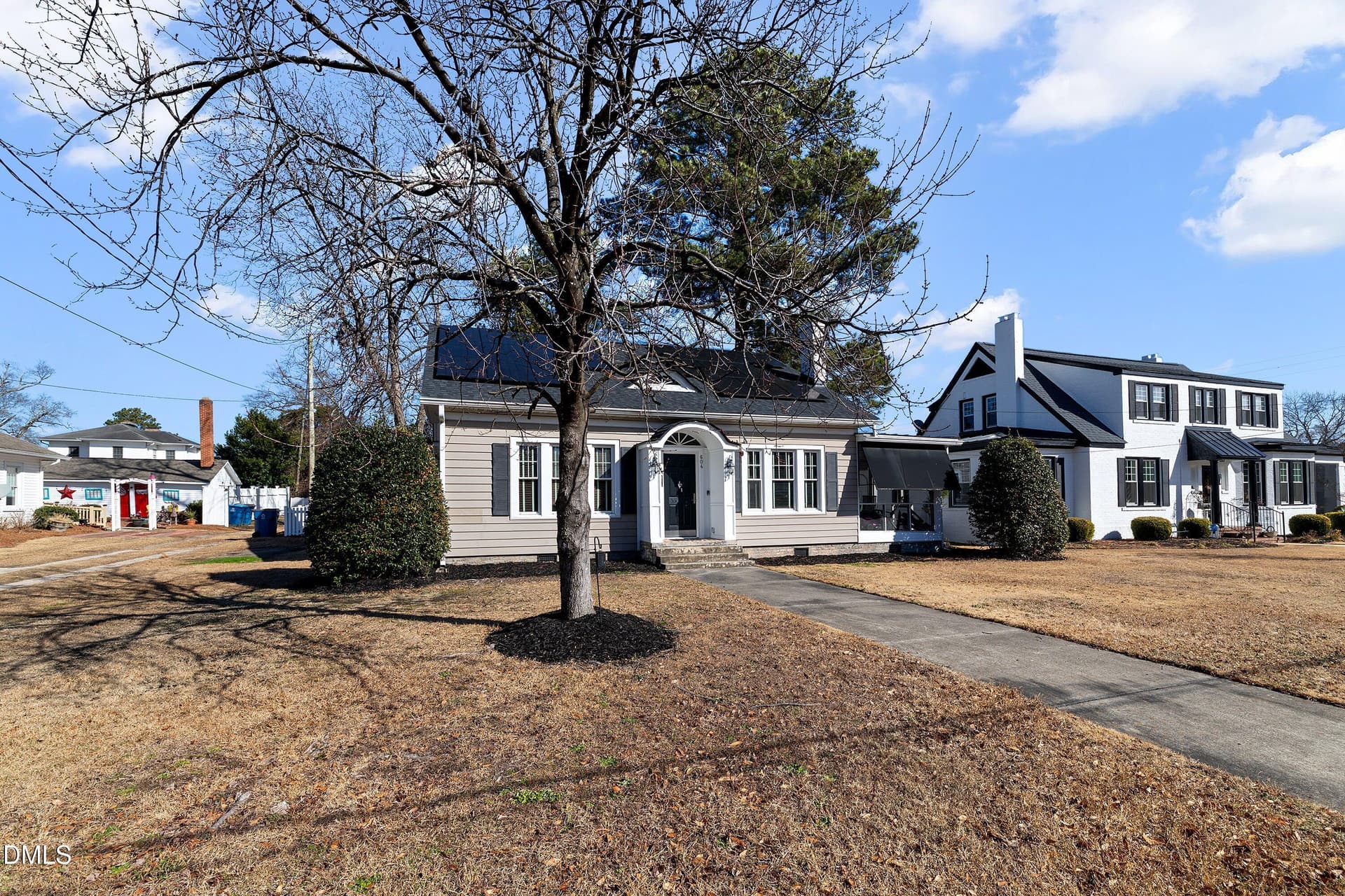 Front - Side - 604 W Divine Street, Dunn, NC 28334